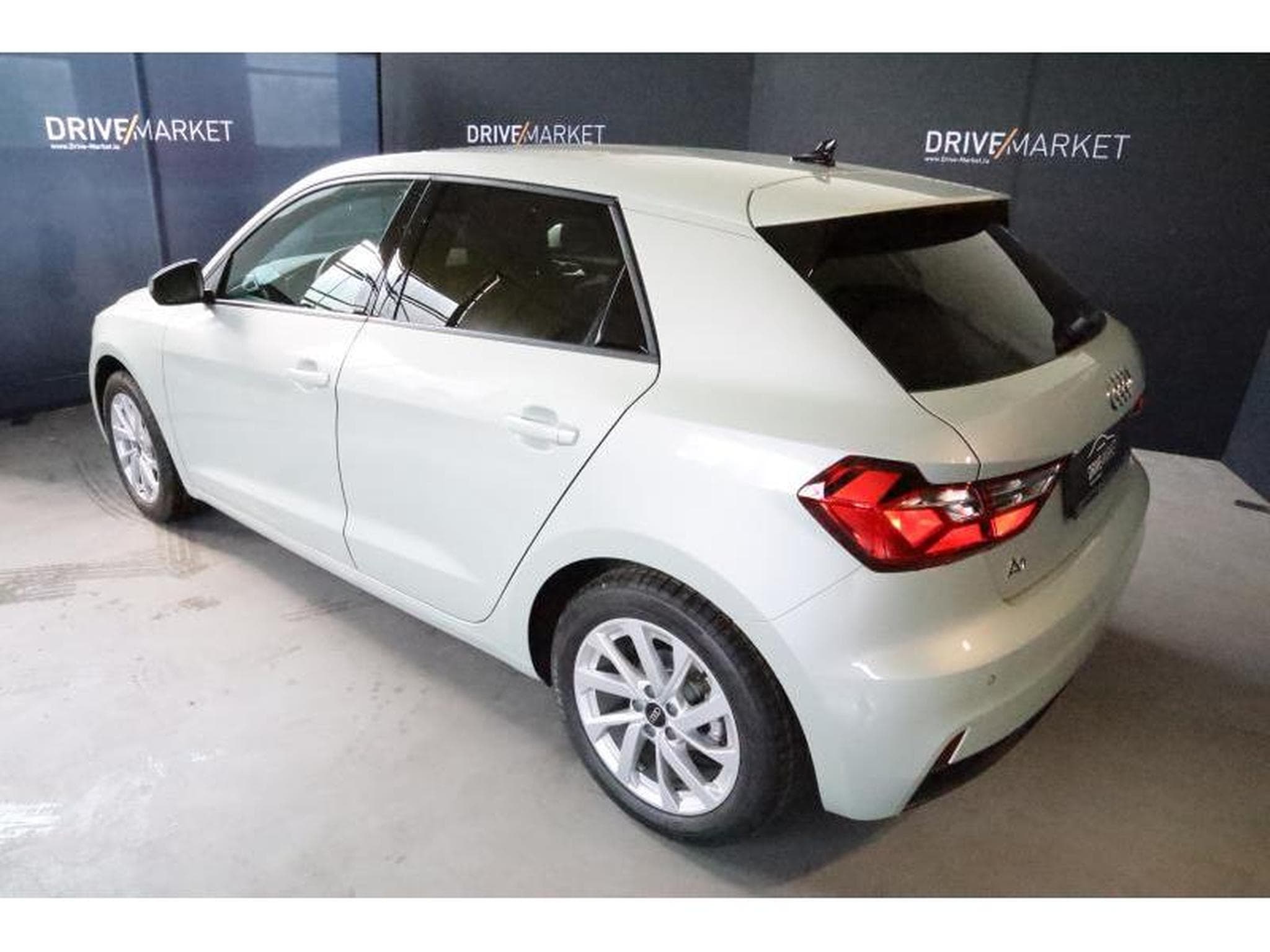 Audi A1 Advanced (2025) - Foto 9