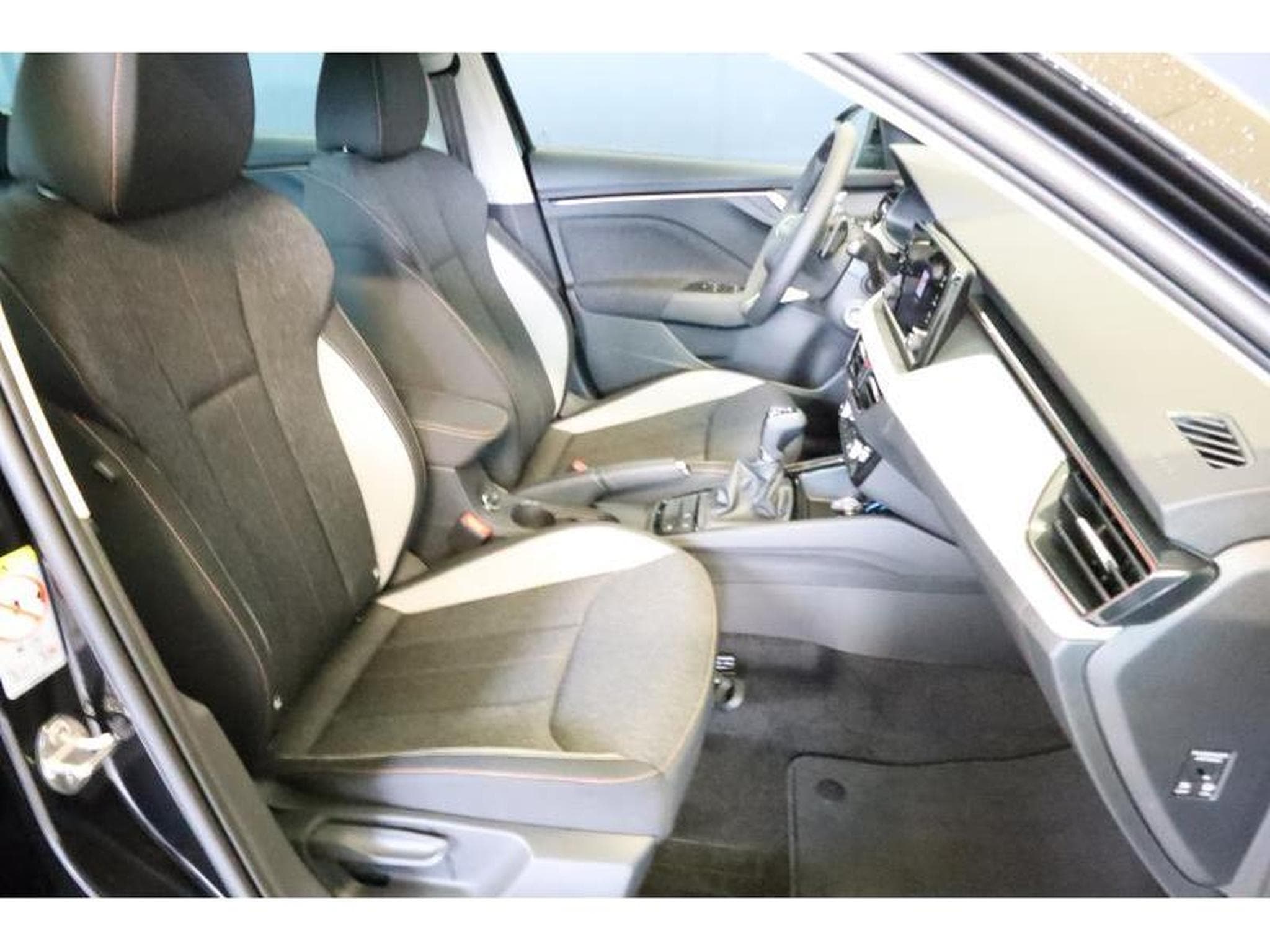 Skoda Scala Selection (2025) - Photo 11