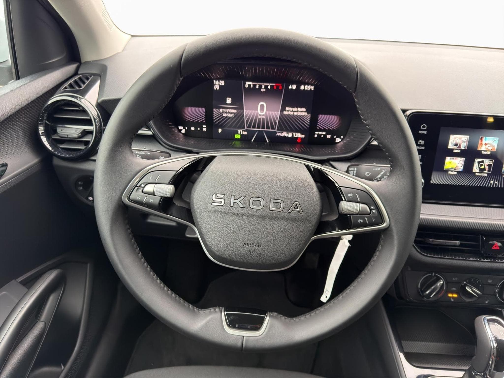 Skoda Fabia Essence (2026) - Photo 10