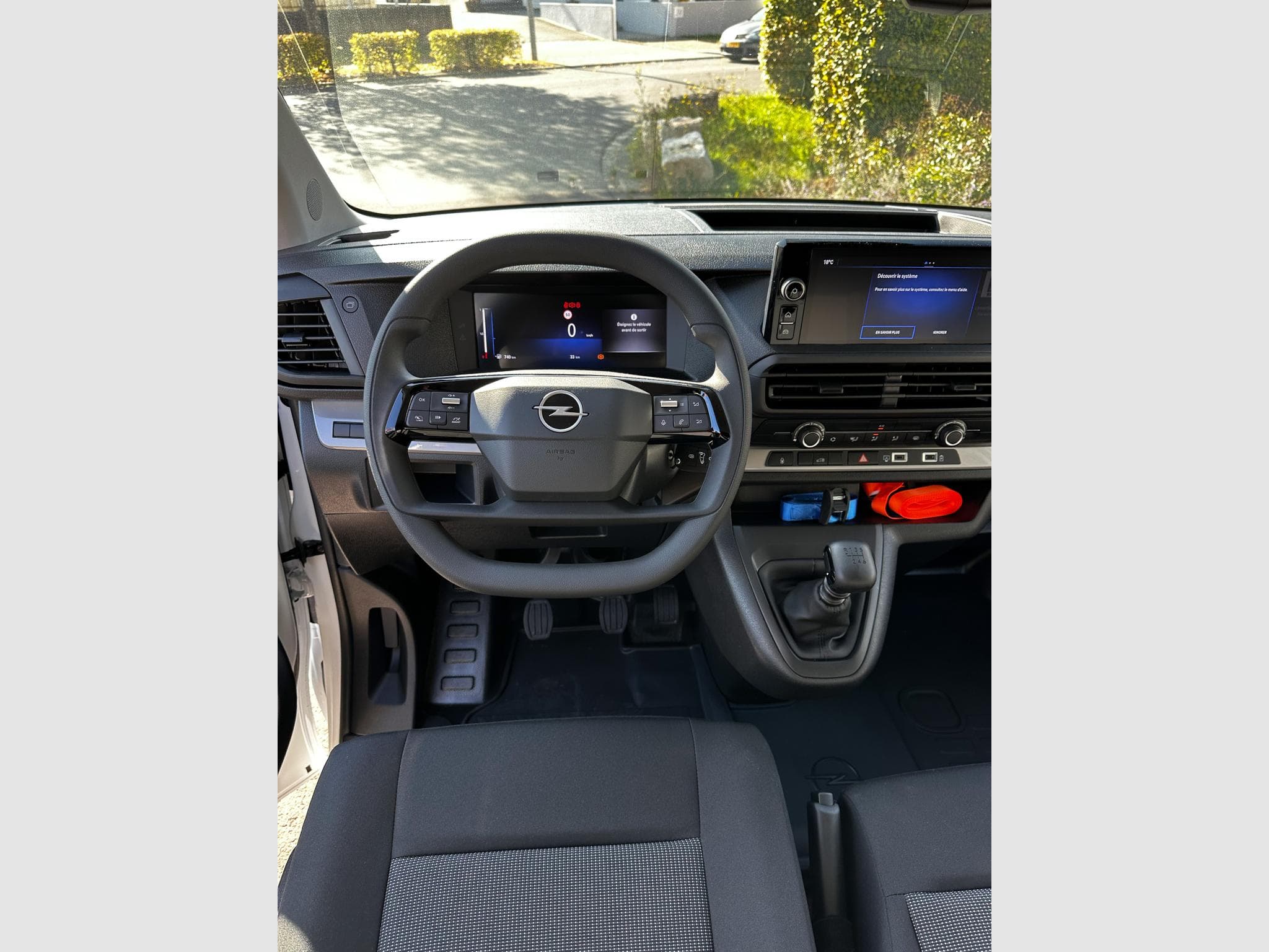 Opel Vivaro L2H1 (2025) - Photo 4