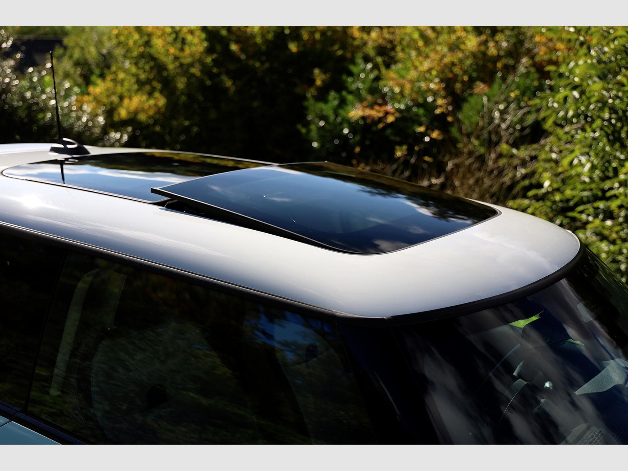 Mini Cooper S 2.0 204cv Classic Steptronic PANO (2024) - Photo 9