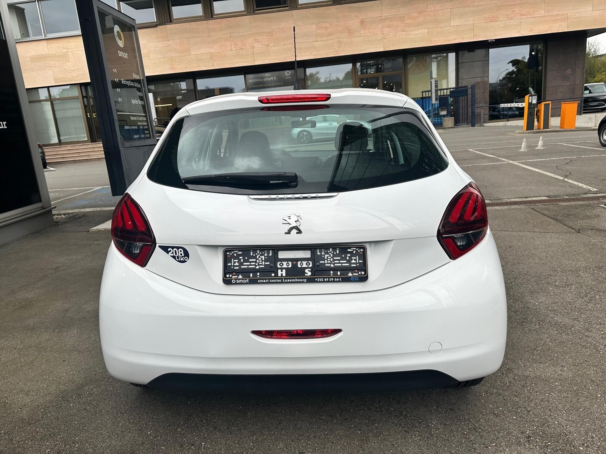 Peugeot 208 1.2 Like Edition (2018) - Foto 6