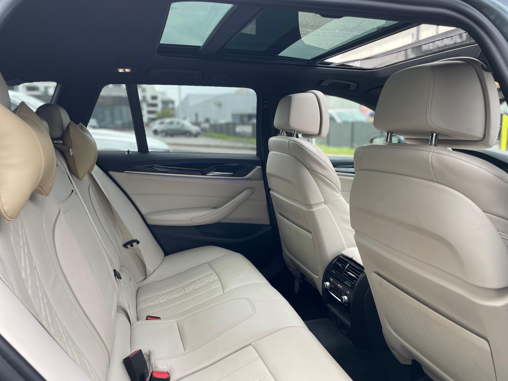 BMW 540 d xDrive Touring Pack M Sport Auto (2018) - Photo 5