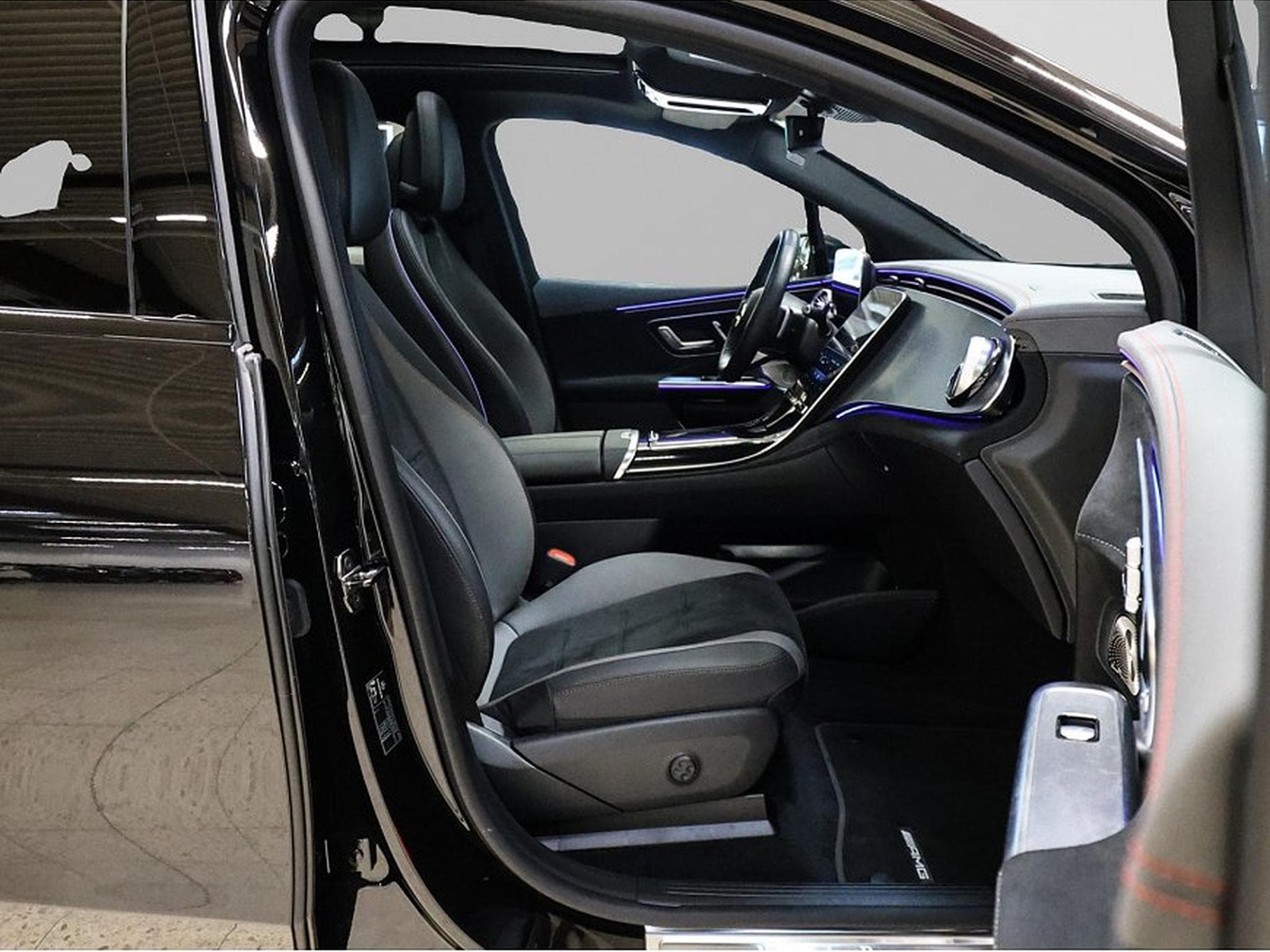 Mercedes EQ (2025) - Foto 2