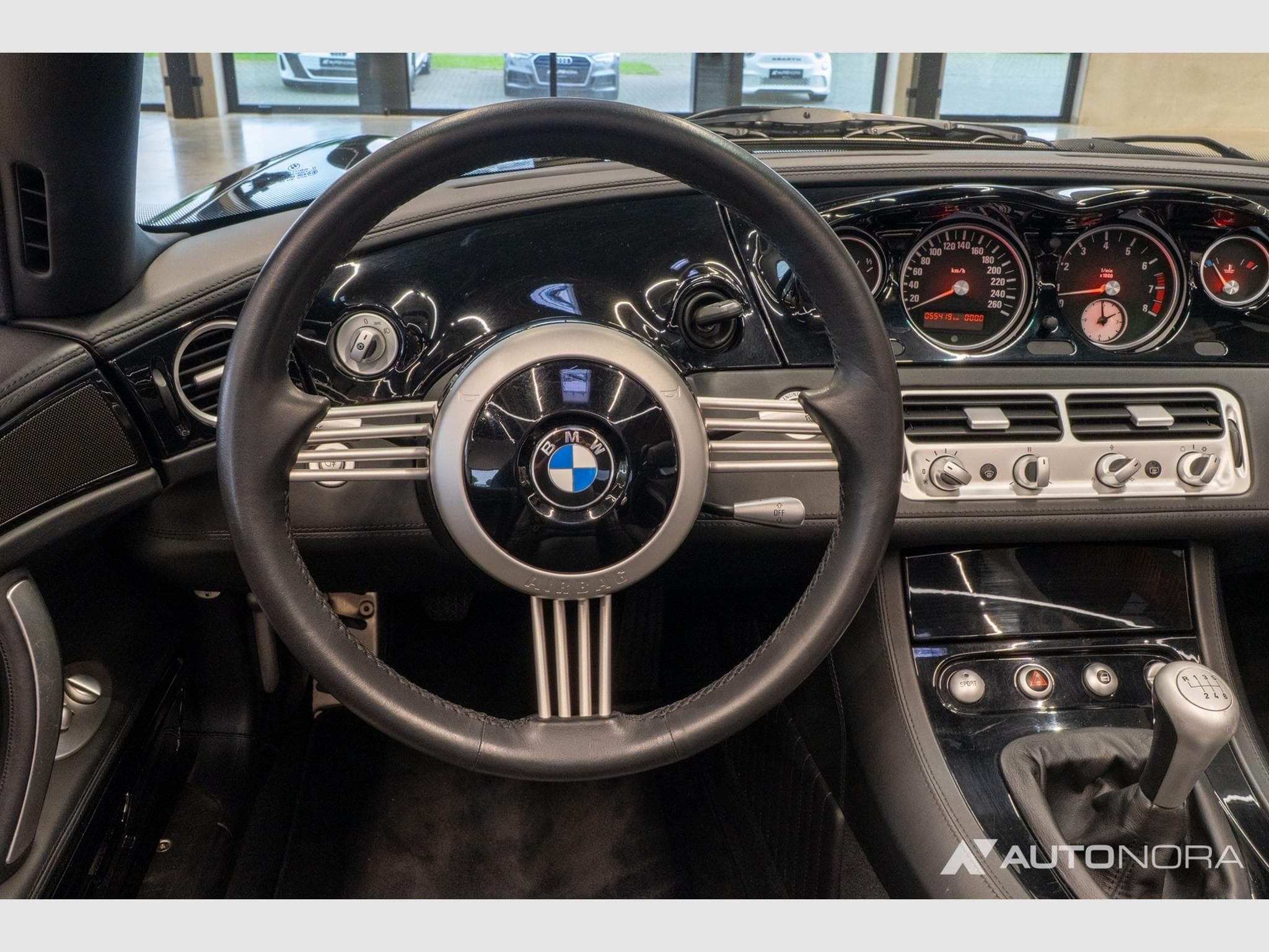 BMW Z8 Roadster (2002) - Photo 15