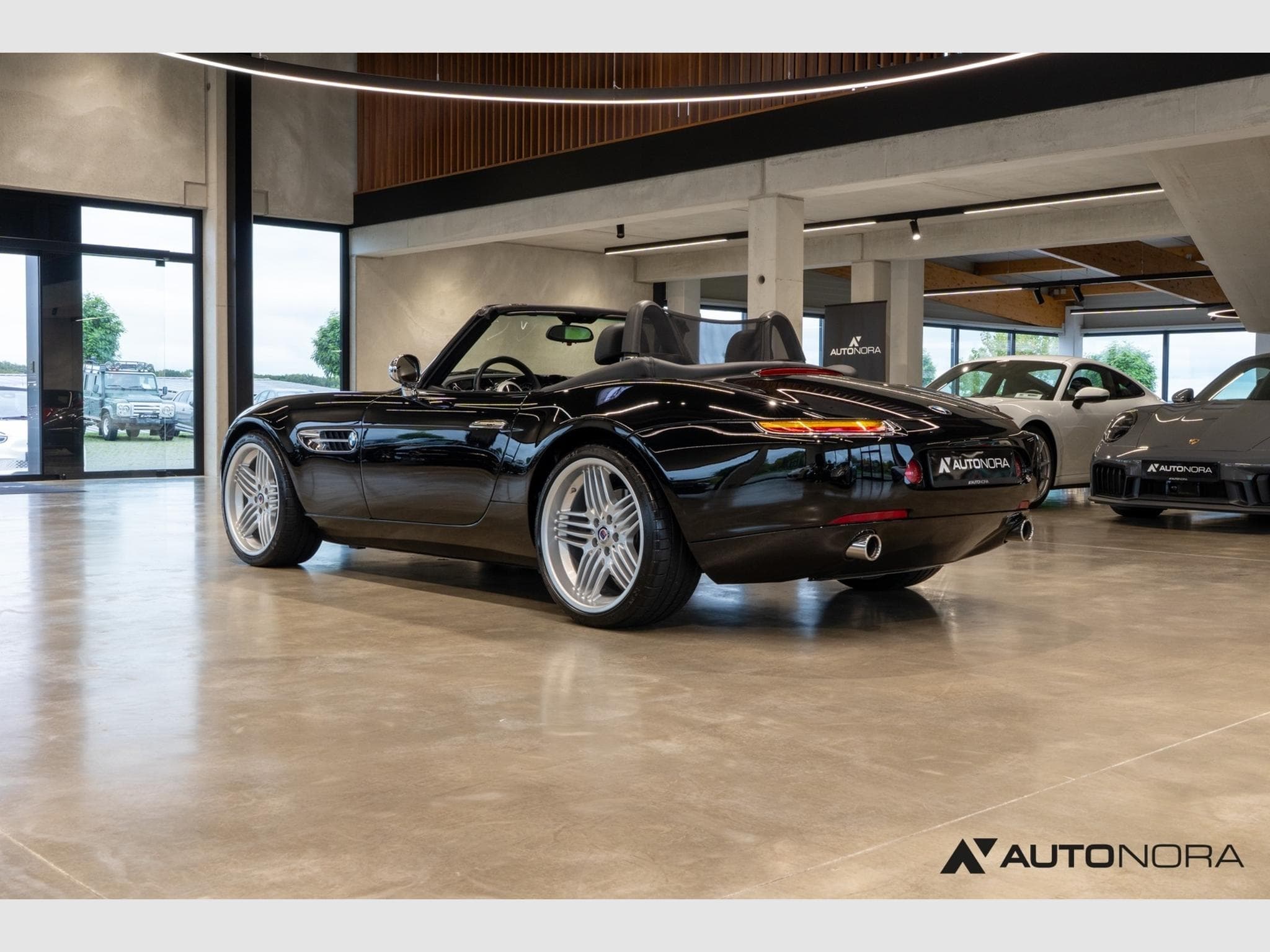 BMW Z8 Roadster (2002) - Photo 8