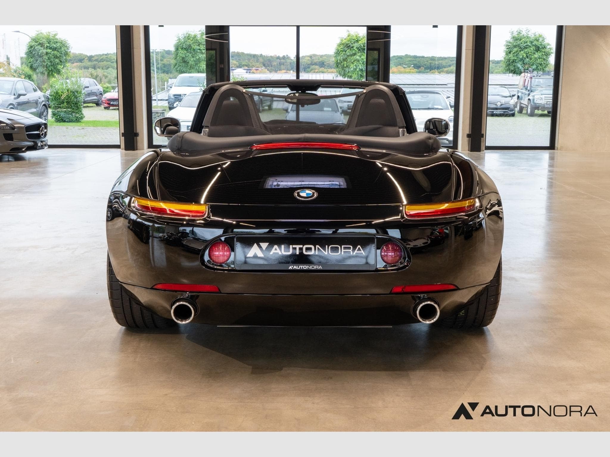 BMW Z8 Roadster (2002) - Photo 9