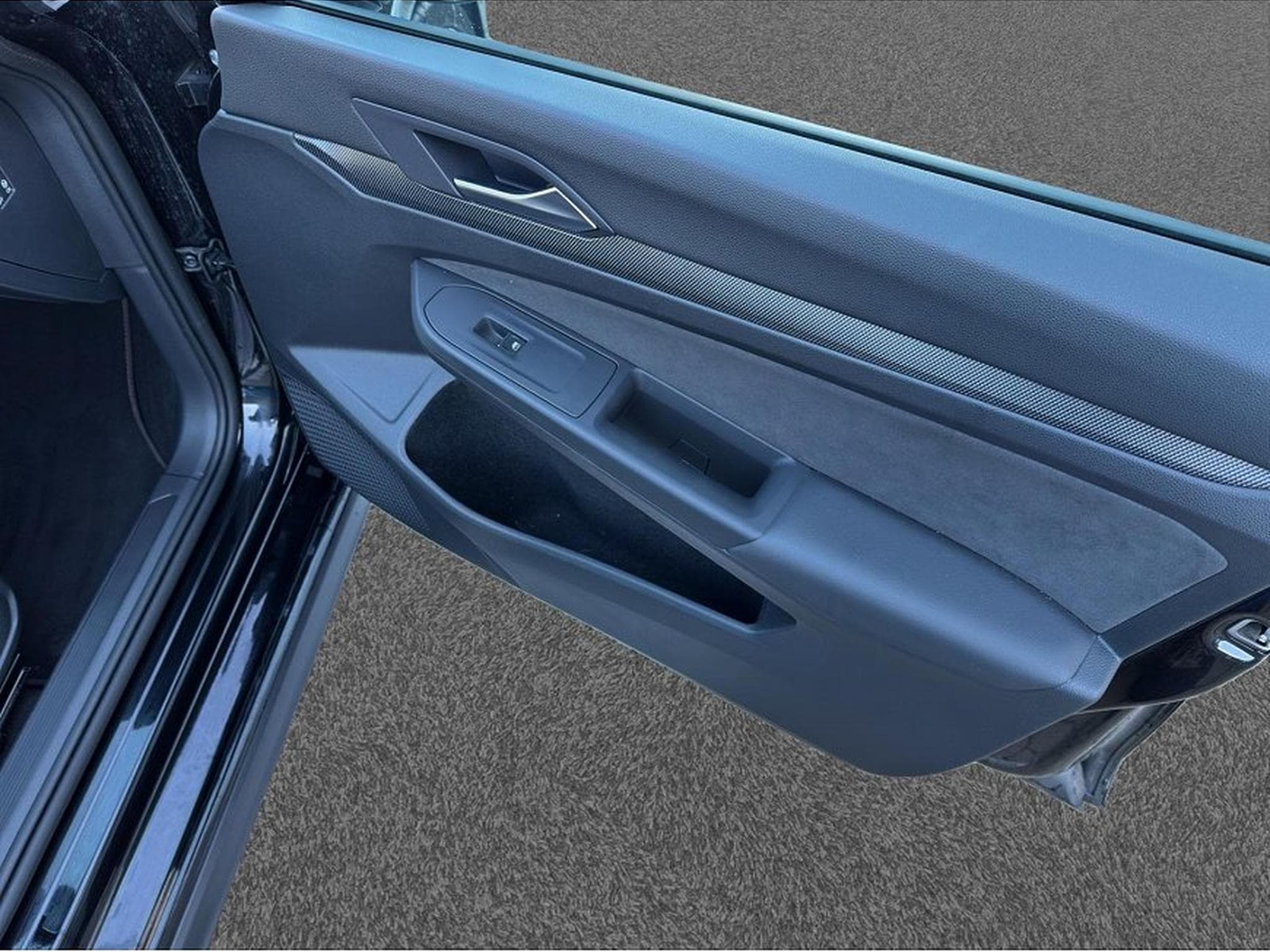 VW Golf (2025) - Foto 25