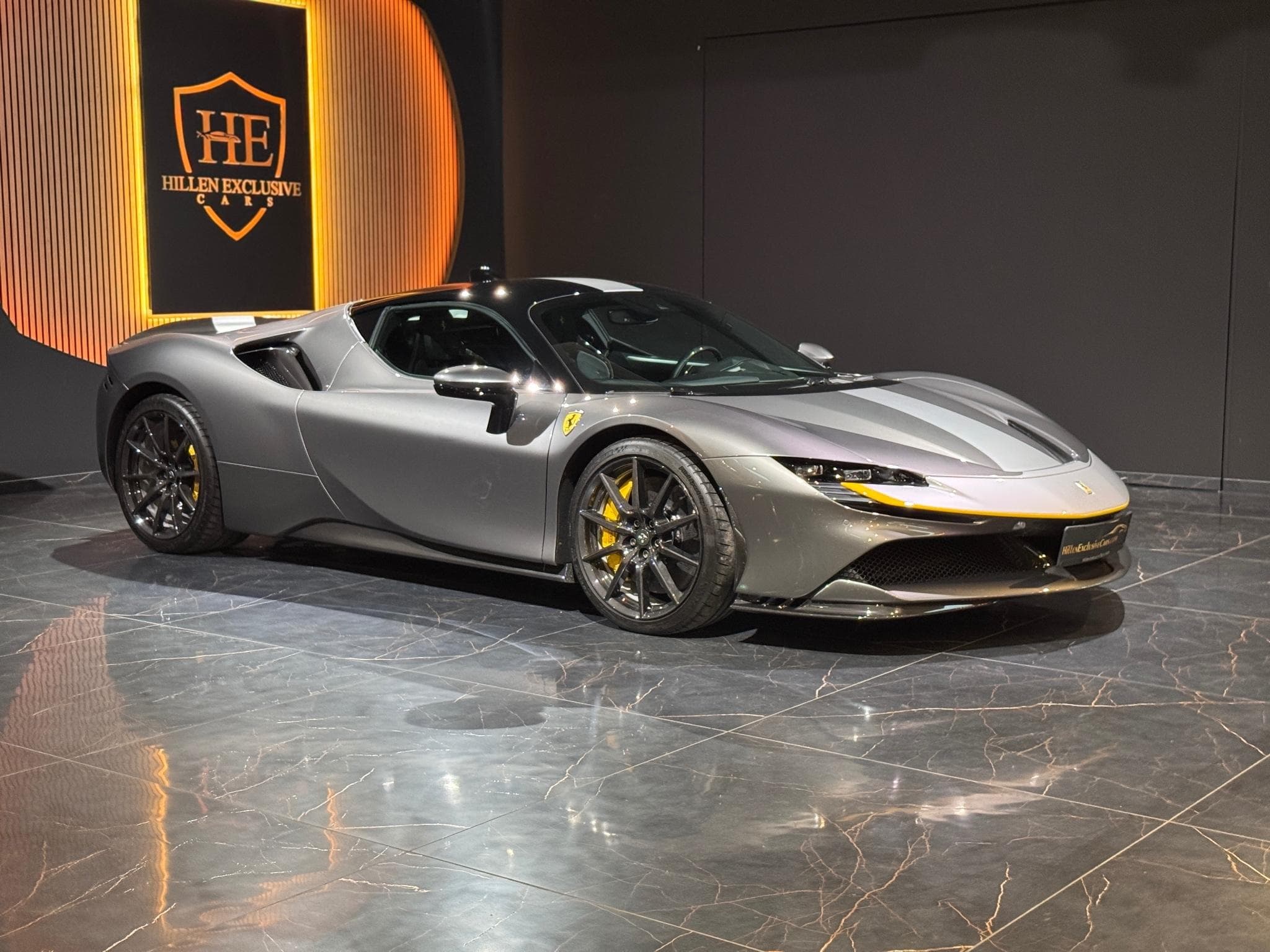 Ferrari SF90 Assetto Fiorano (2021) - Photo 1