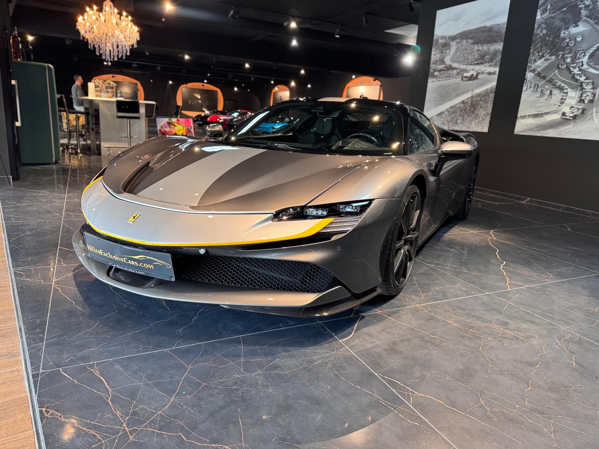 Ferrari SF90 Assetto Fiorano (2021) - Photo 3