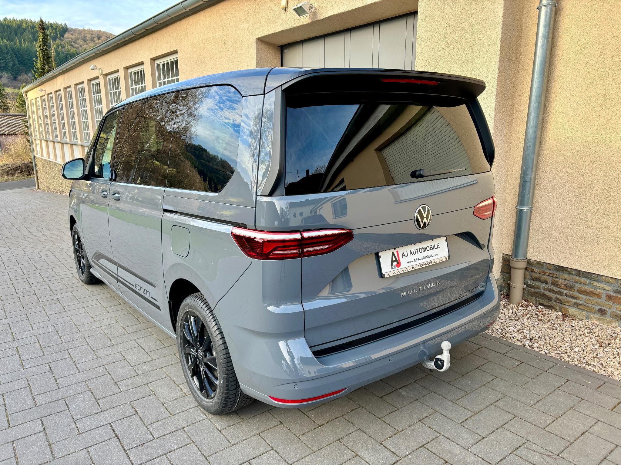 VW Multivan 1.5 Edition (2024) - Photo 5