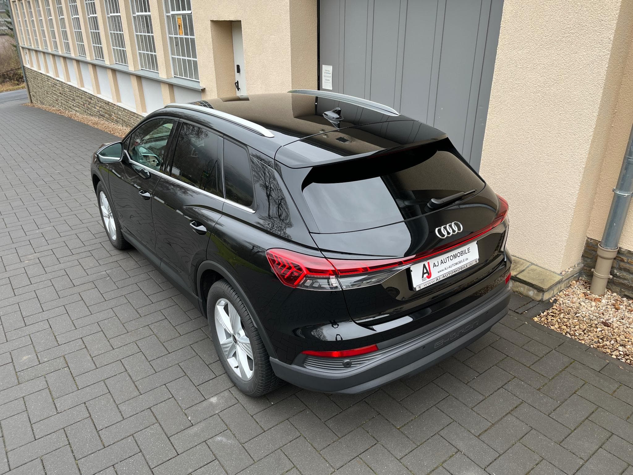 Audi Q4 e-tron 40 (2022) - Foto 5