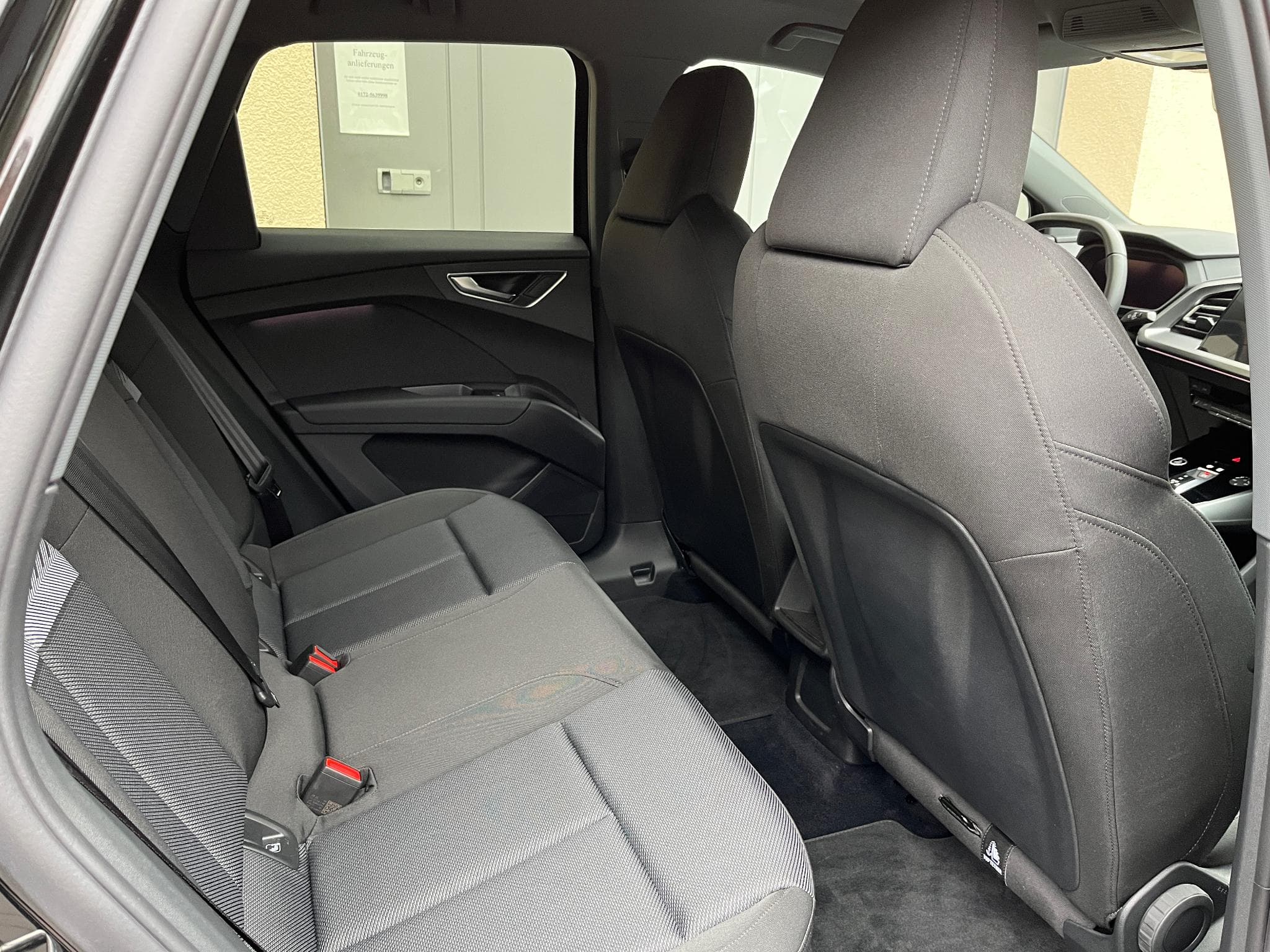 Audi Q4 e-tron 40 (2022) - Foto 8