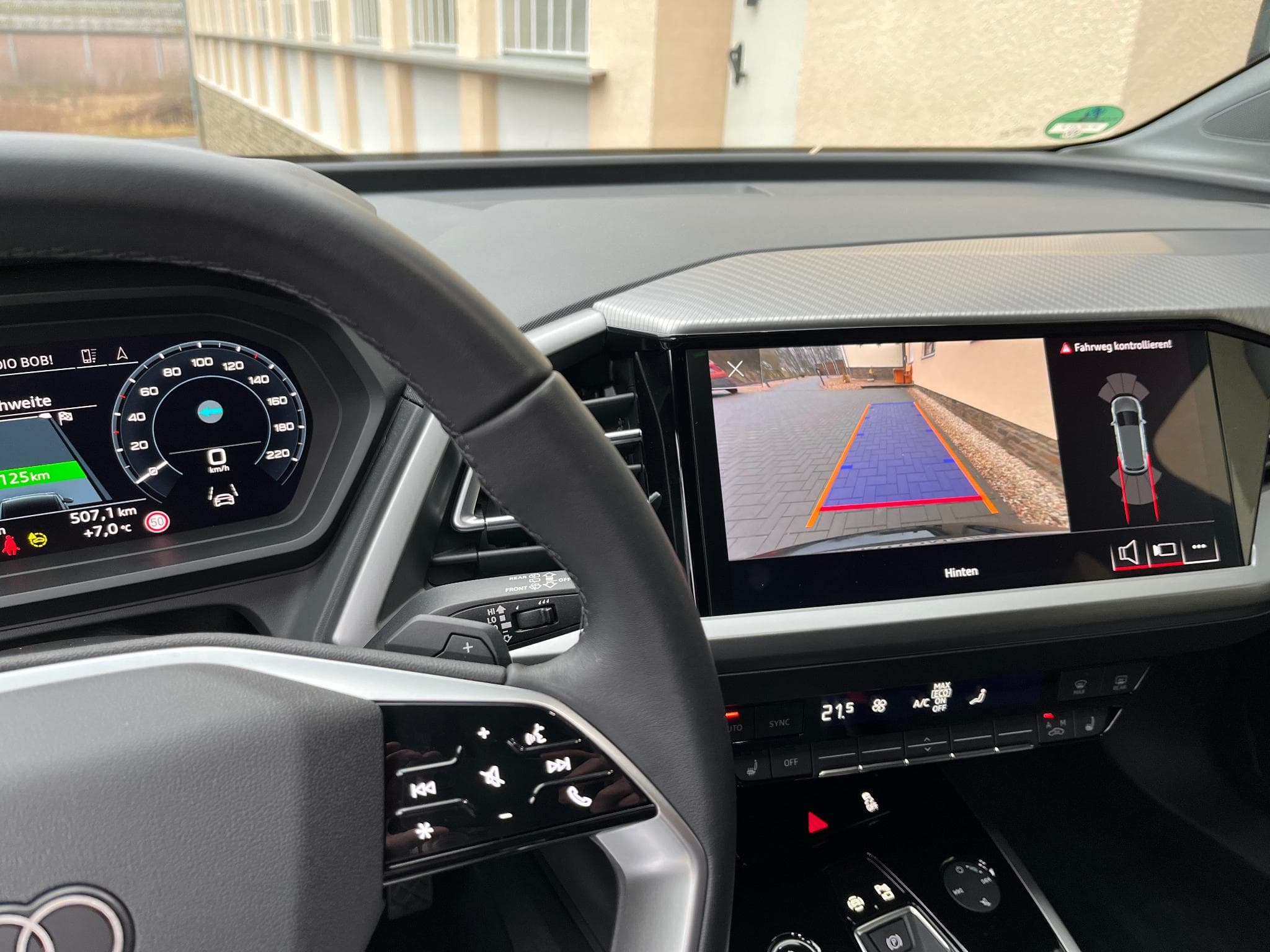 Audi Q4 e-tron 40 (2022) - Foto 16