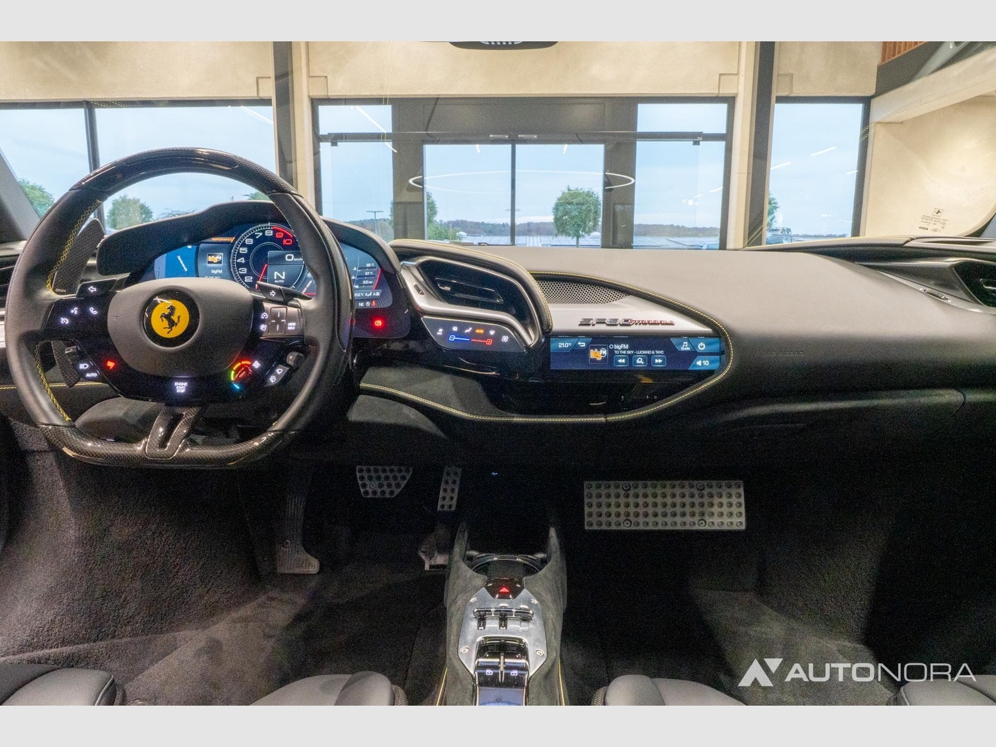 Ferrari SF90 Stradale (2022) - Foto 13