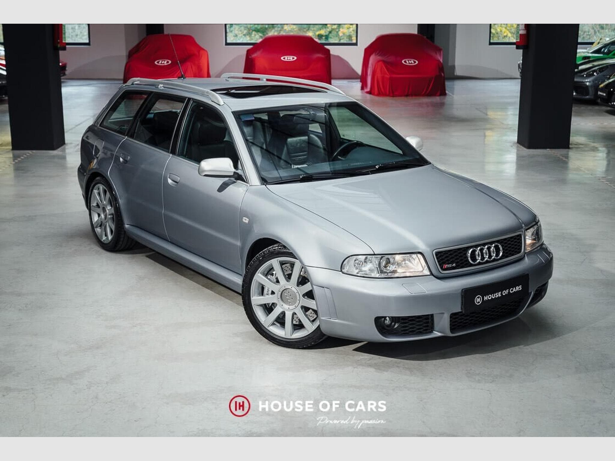Audi RS4 B5 AVANT AVUS SILVER METALLIC - FULL AUDI HISTORY (2001) - Foto 4
