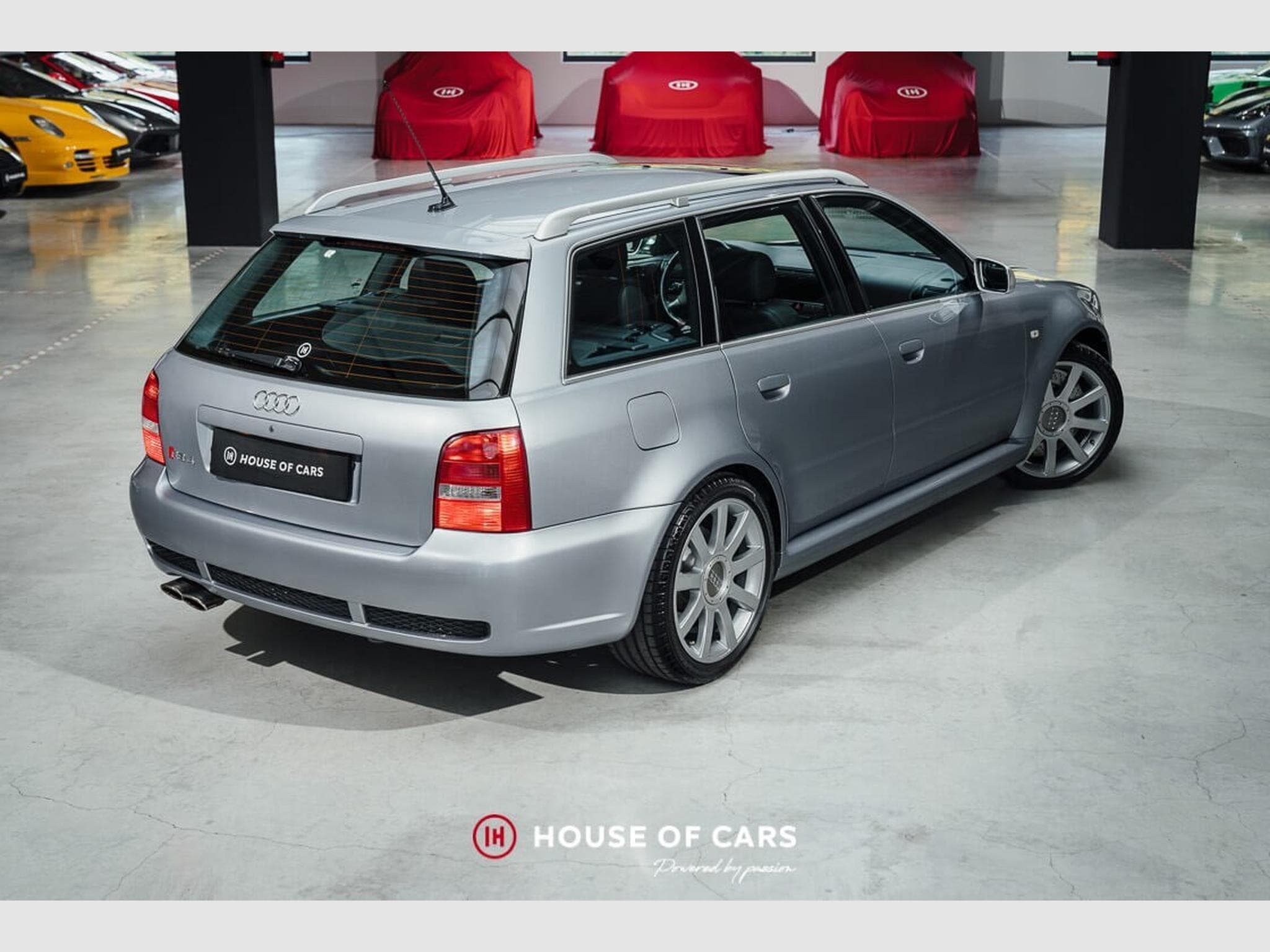 Audi RS4 B5 AVANT AVUS SILVER METALLIC - FULL AUDI HISTORY (2001) - Foto 7