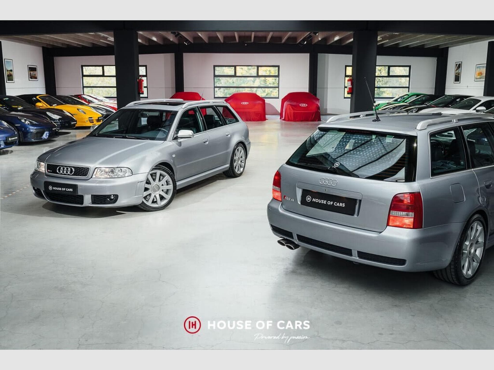 Audi RS4 B5 AVANT AVUS SILVER METALLIC - FULL AUDI HISTORY (2001) - Foto 1