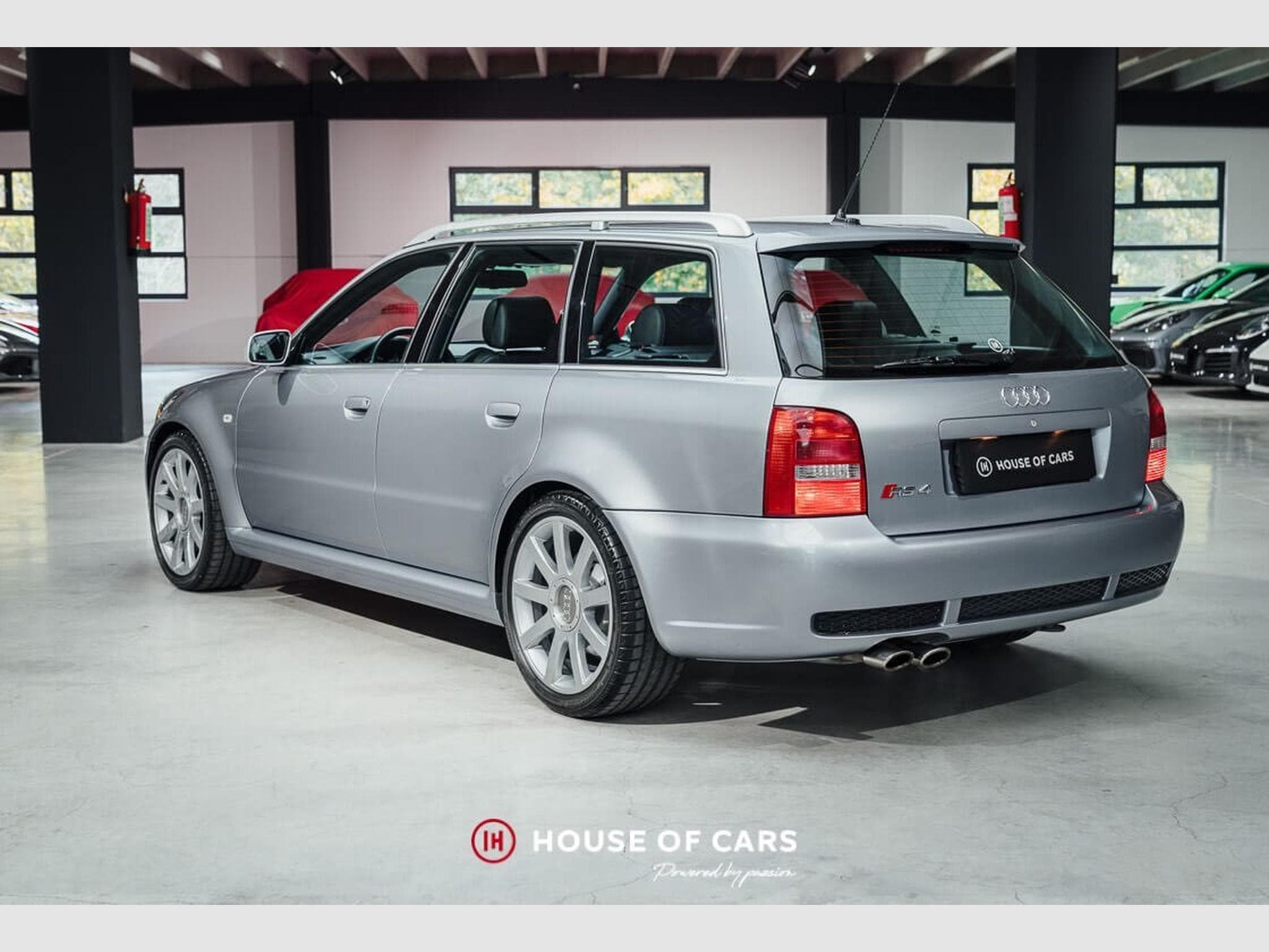 Audi RS4 B5 AVANT AVUS SILVER METALLIC - FULL AUDI HISTORY (2001) - Foto 9