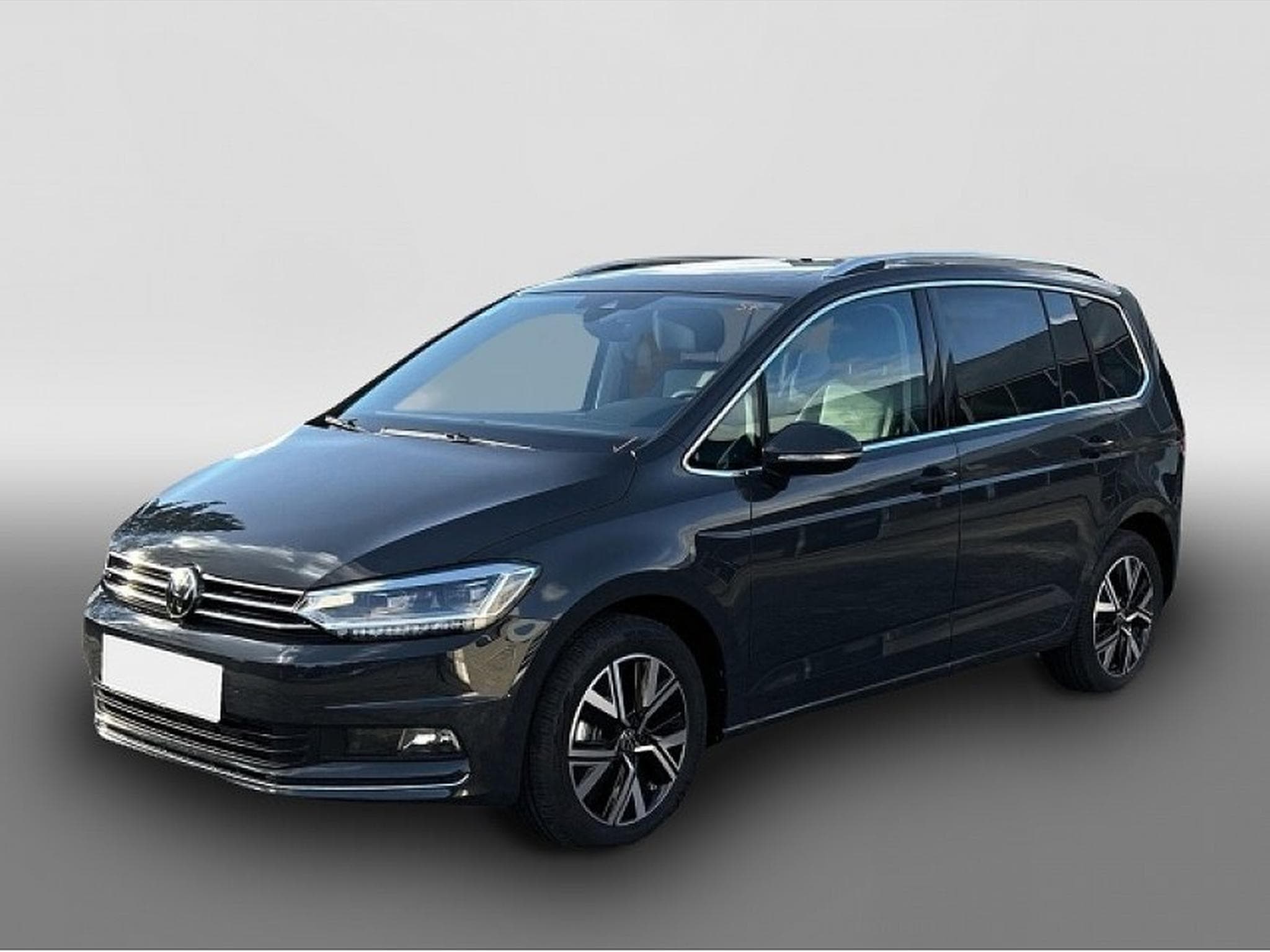 VW Touran (2024) - Photo 1