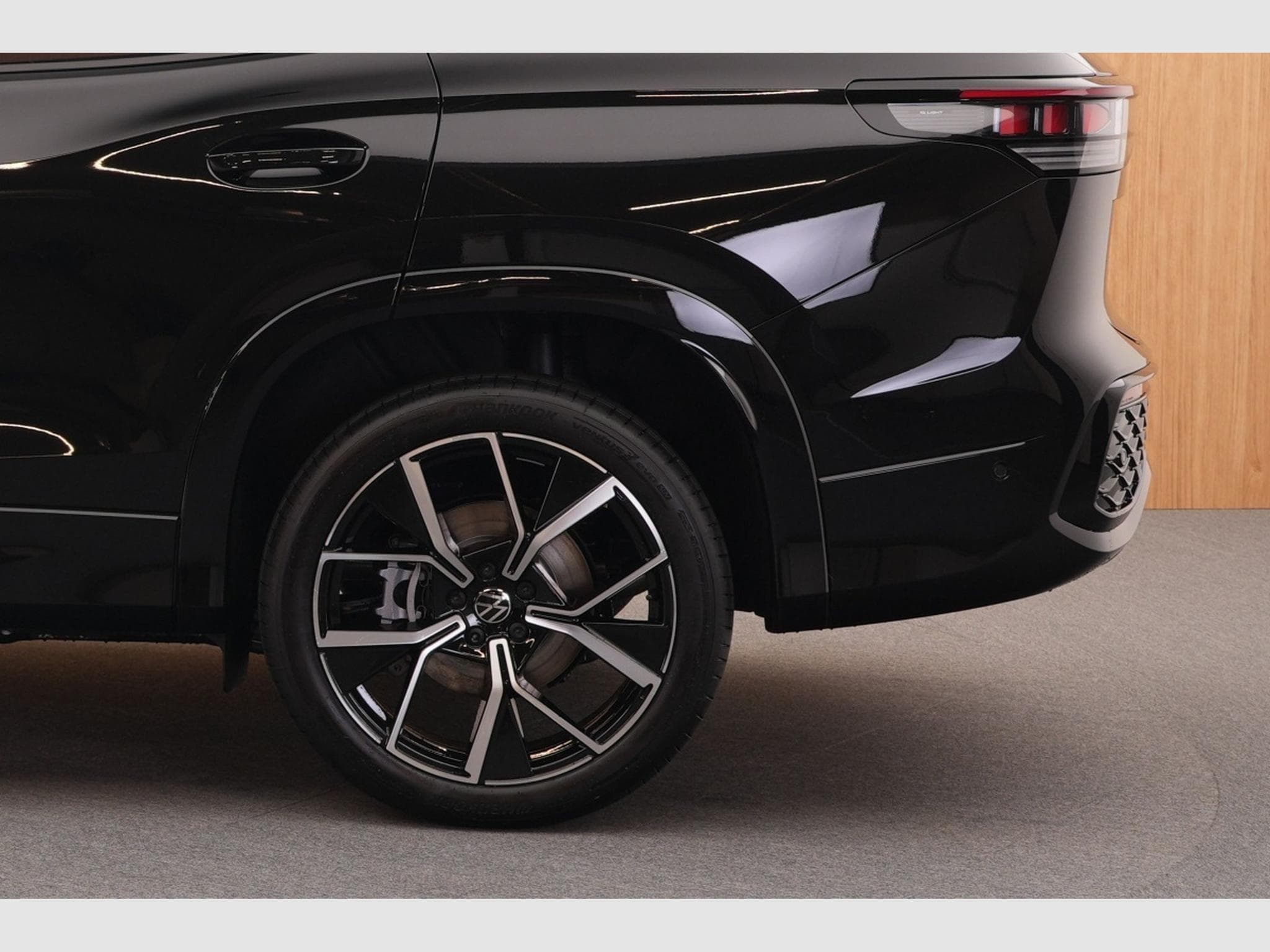 VW Tayron VW Tayron R-Line 2.0 TDI 4x4 DSG 142 kW (2025) - Foto 8