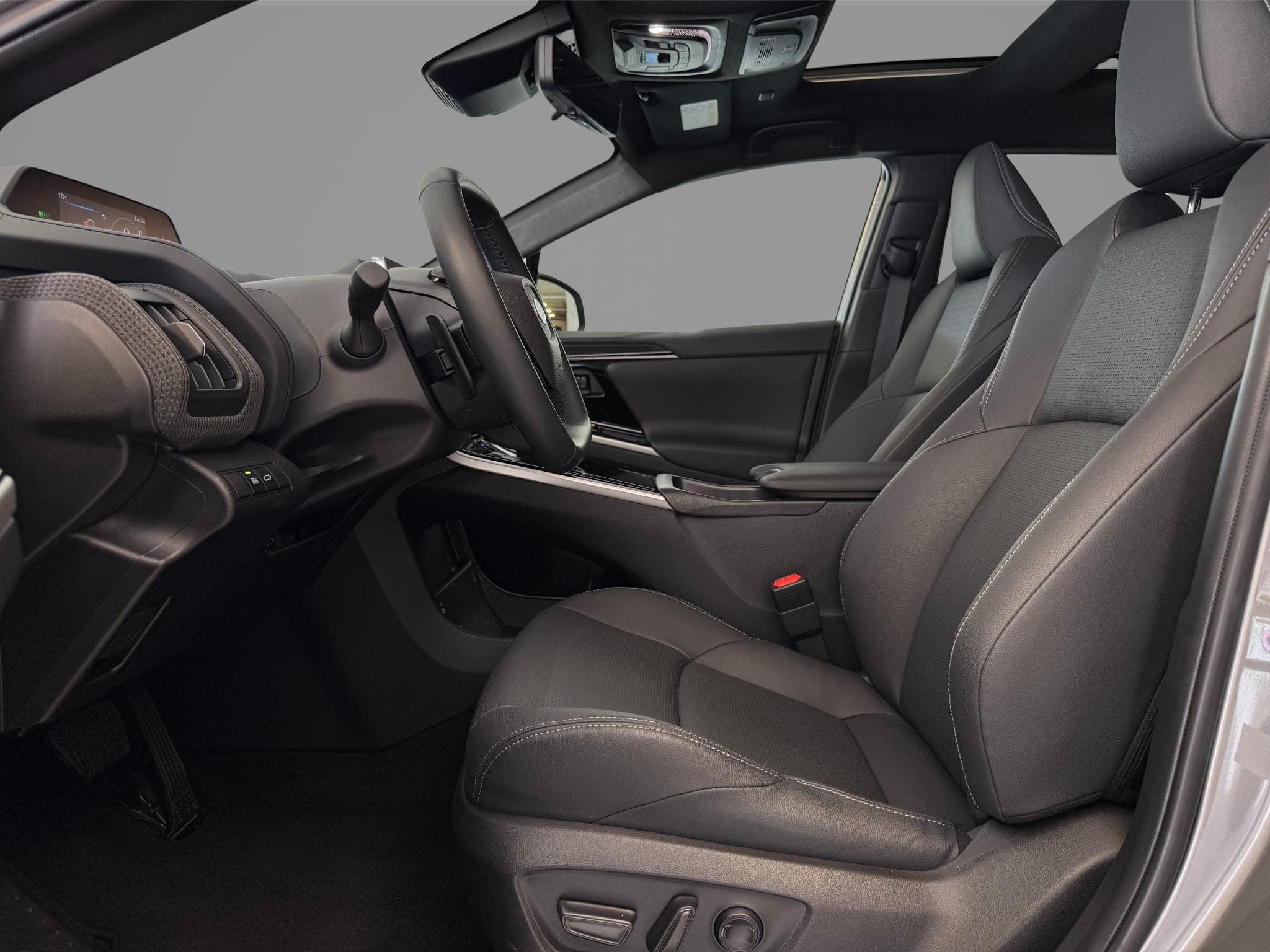 Subaru Solterra AWD Sky Package (2024) - Photo 4