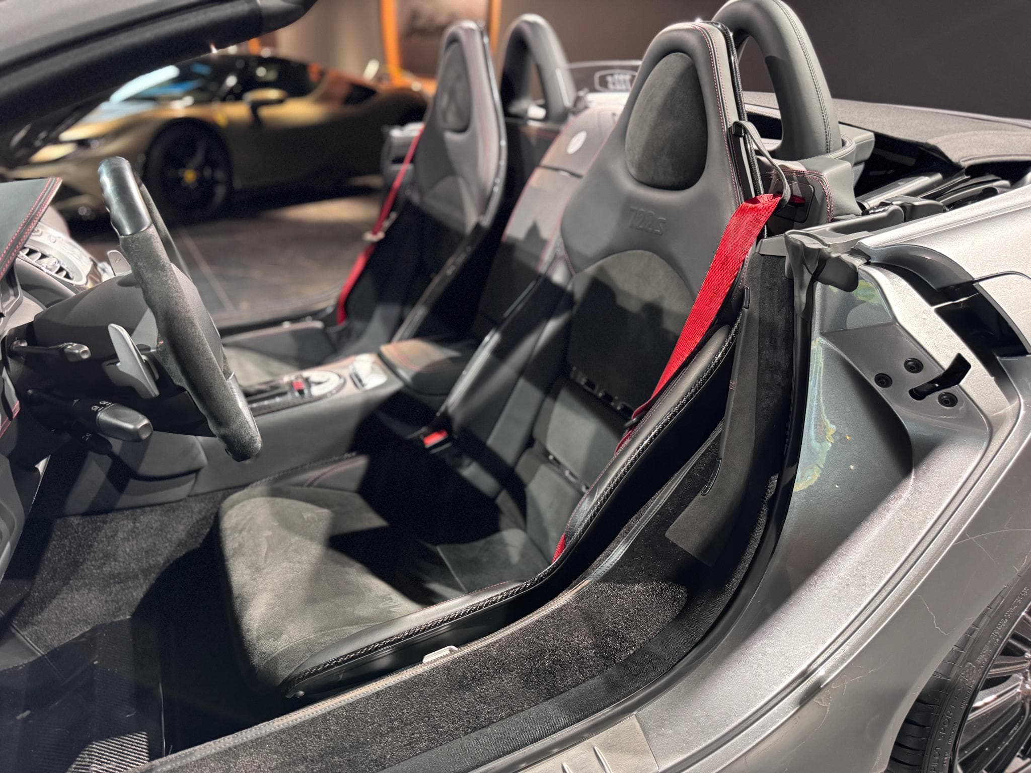 Mercedes SLR McLaren Roadster 722S (2009) - Photo 4