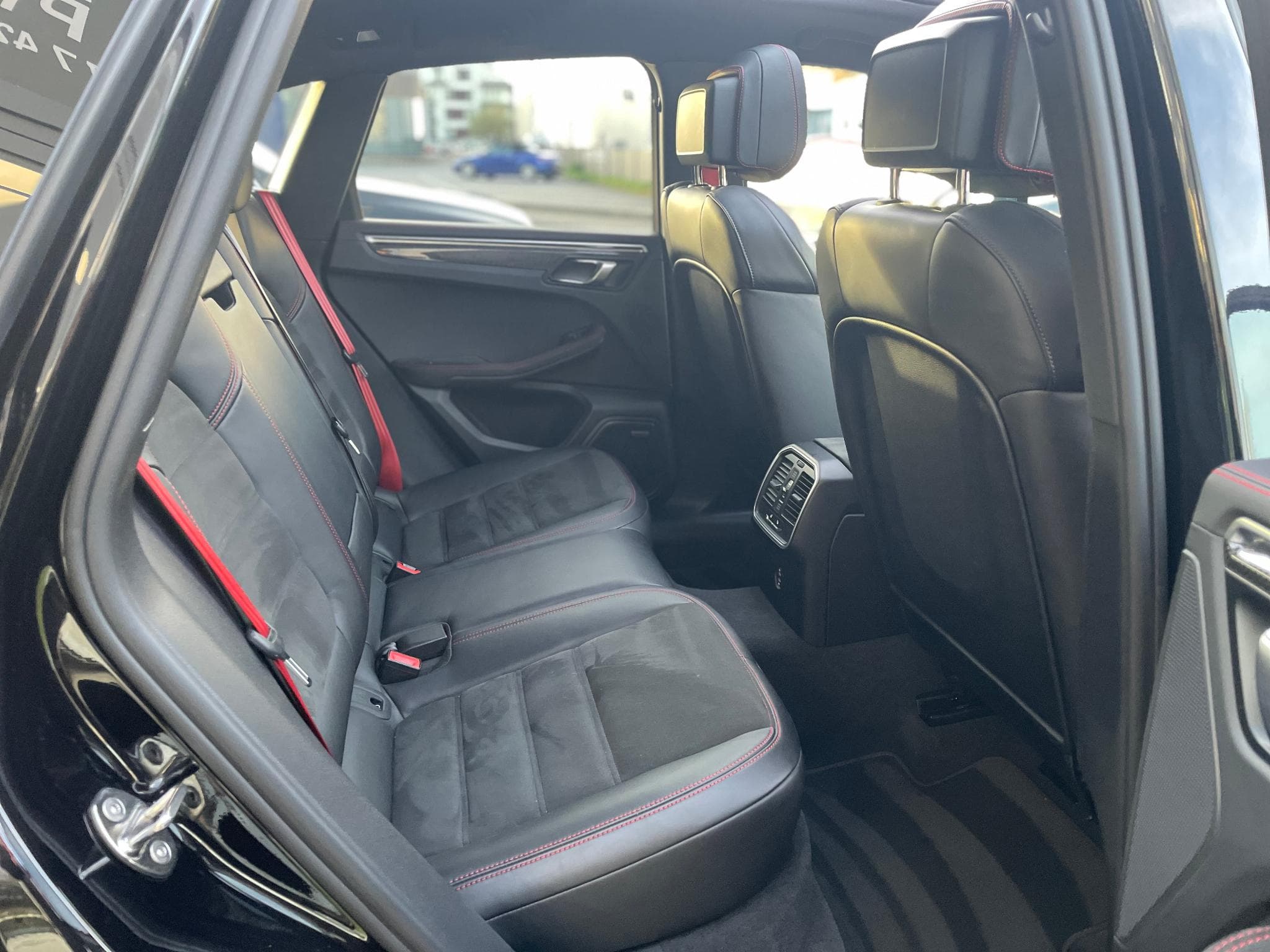 Porsche Macan 2.9 GTS PDK Toit Ouvrant Carbone (2022) - Foto 5