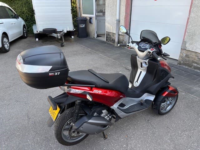 Piaggio MP3 300ie YOURBAN (2014) - Foto 2