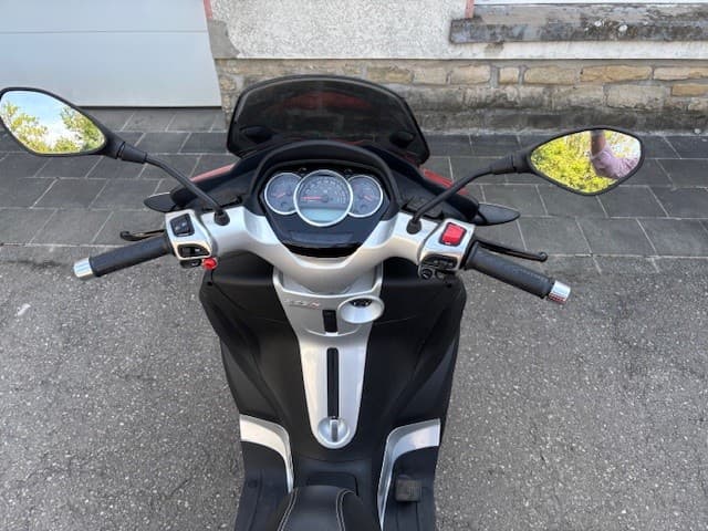 Piaggio MP3 300ie YOURBAN (2014) - Foto 4