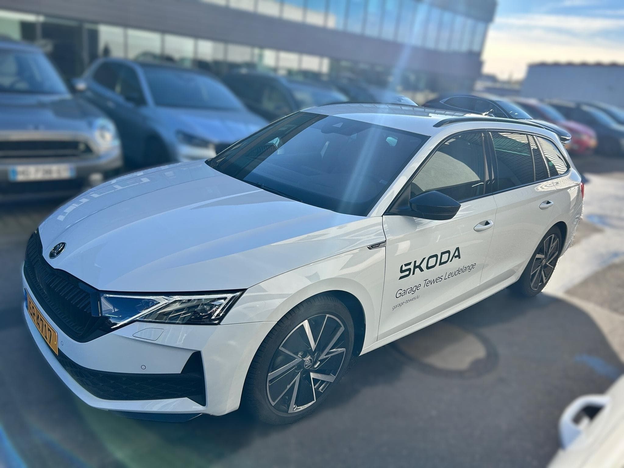 Skoda Octavia Sportline 2.0 TDI DSG7 (2024) - Photo 1