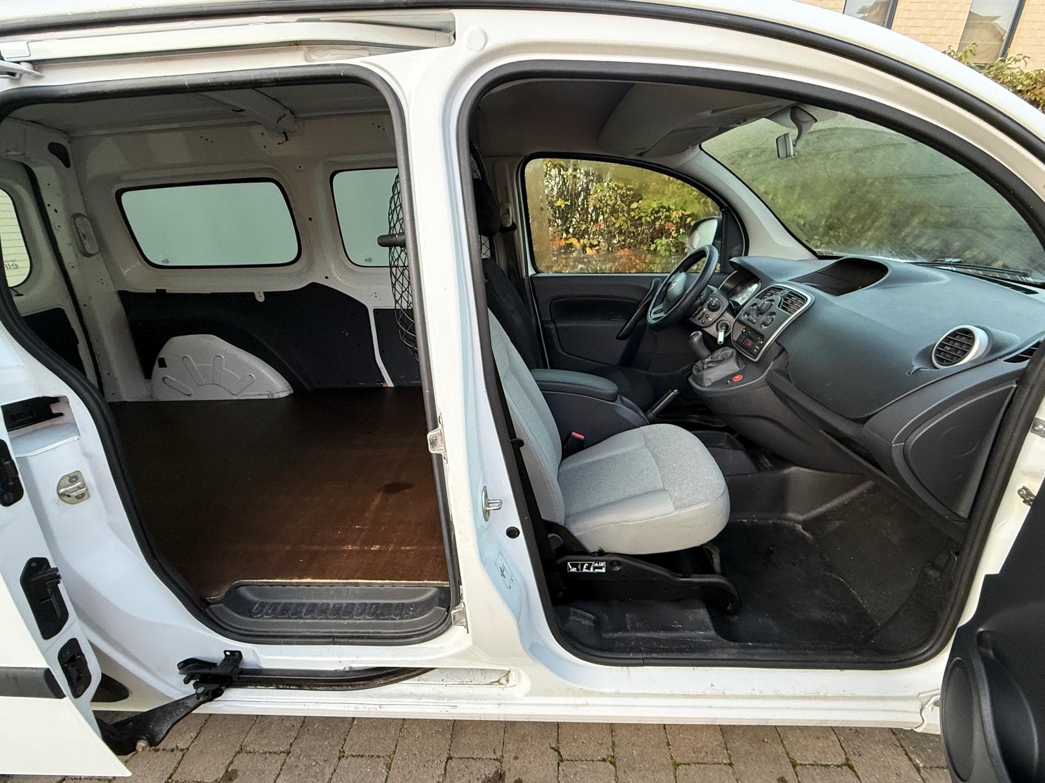 Renault Kangoo 1.5dci 90cv (2019) - Foto 9