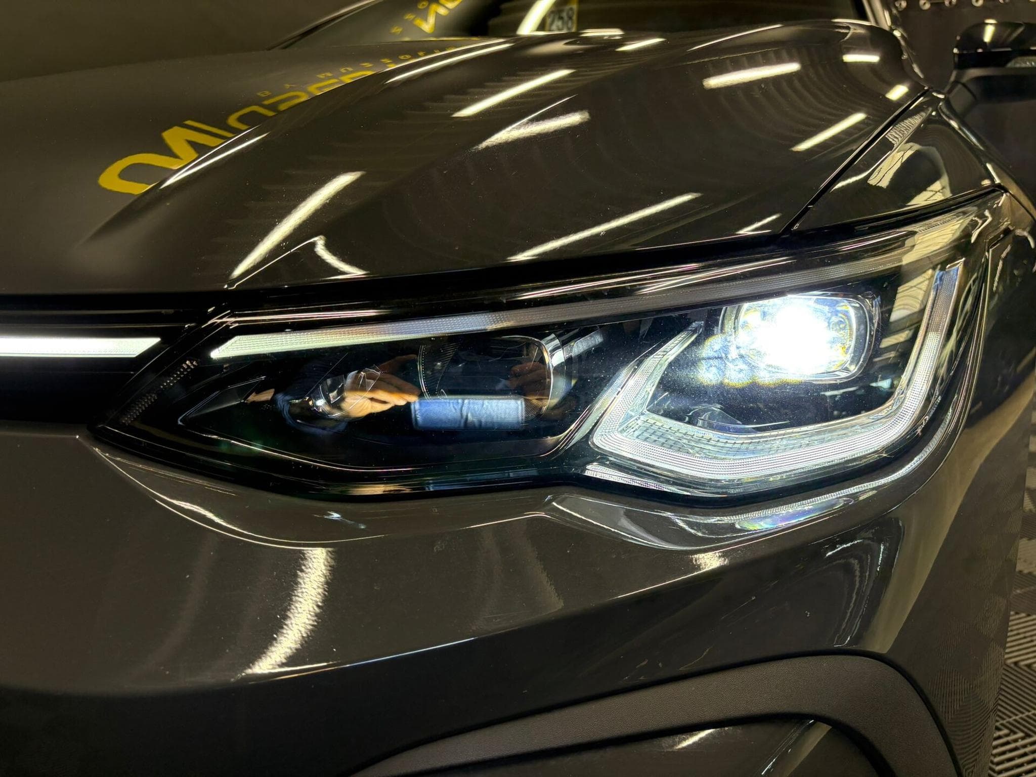 VW Golf GTD 2.0 TDI 200 CAMERA/ATTELAGE/ACC (2022) - Foto 6