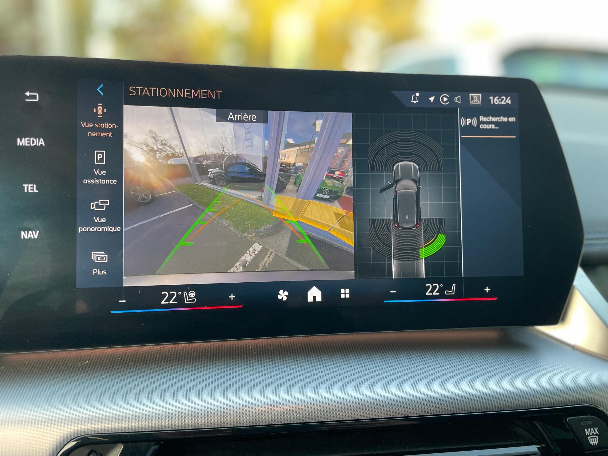 BMW X1 23 d xDrive M Sport Auto Frozen Grey (2024) - Foto 11