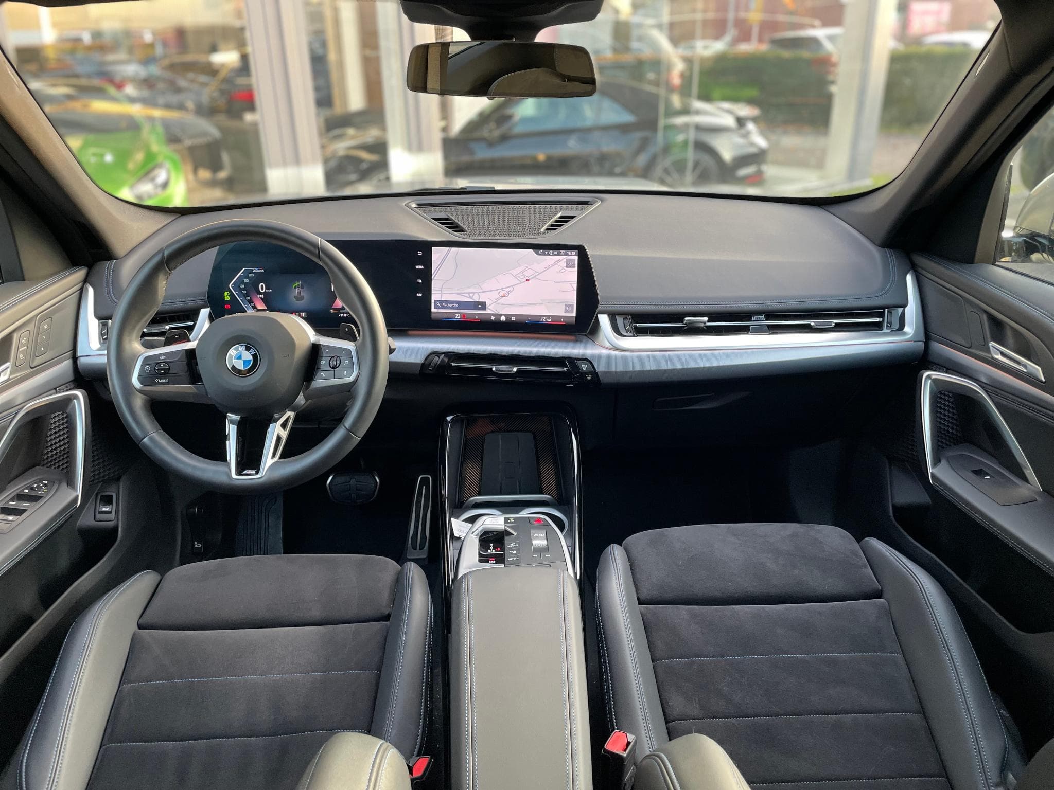 BMW X1 23 d xDrive M Sport Auto Frozen Grey (2024) - Foto 15