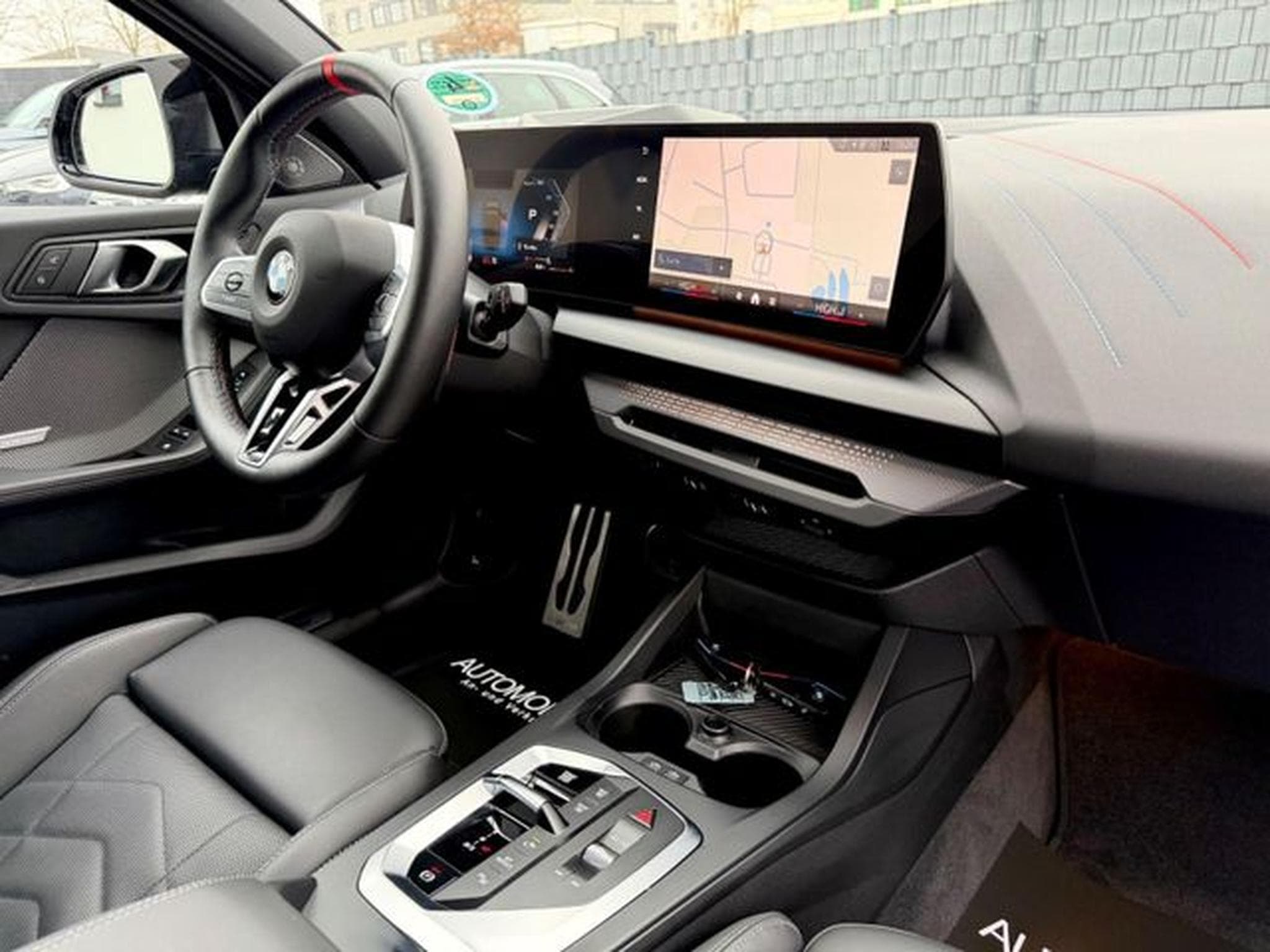 BMW M135 M135 xDrive /LED/HUD/H&amp;K/CAM/GARANTIE/ (2024) - Photo 12