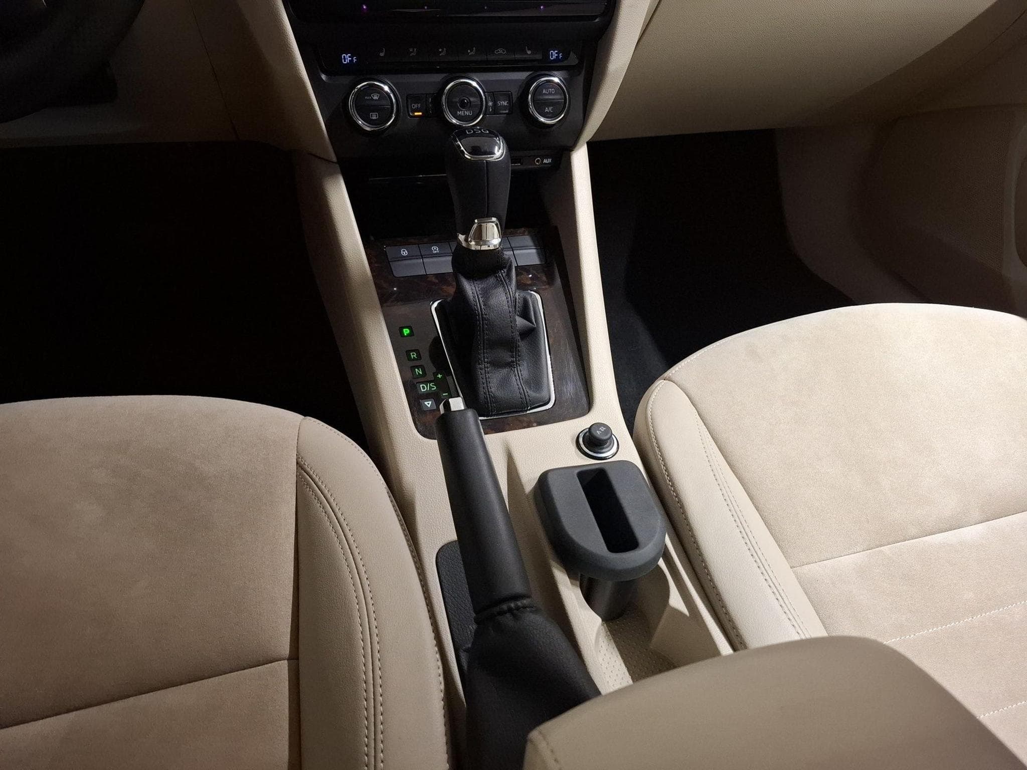 Skoda Octavia 1.2 III Style (2016) - Foto 10