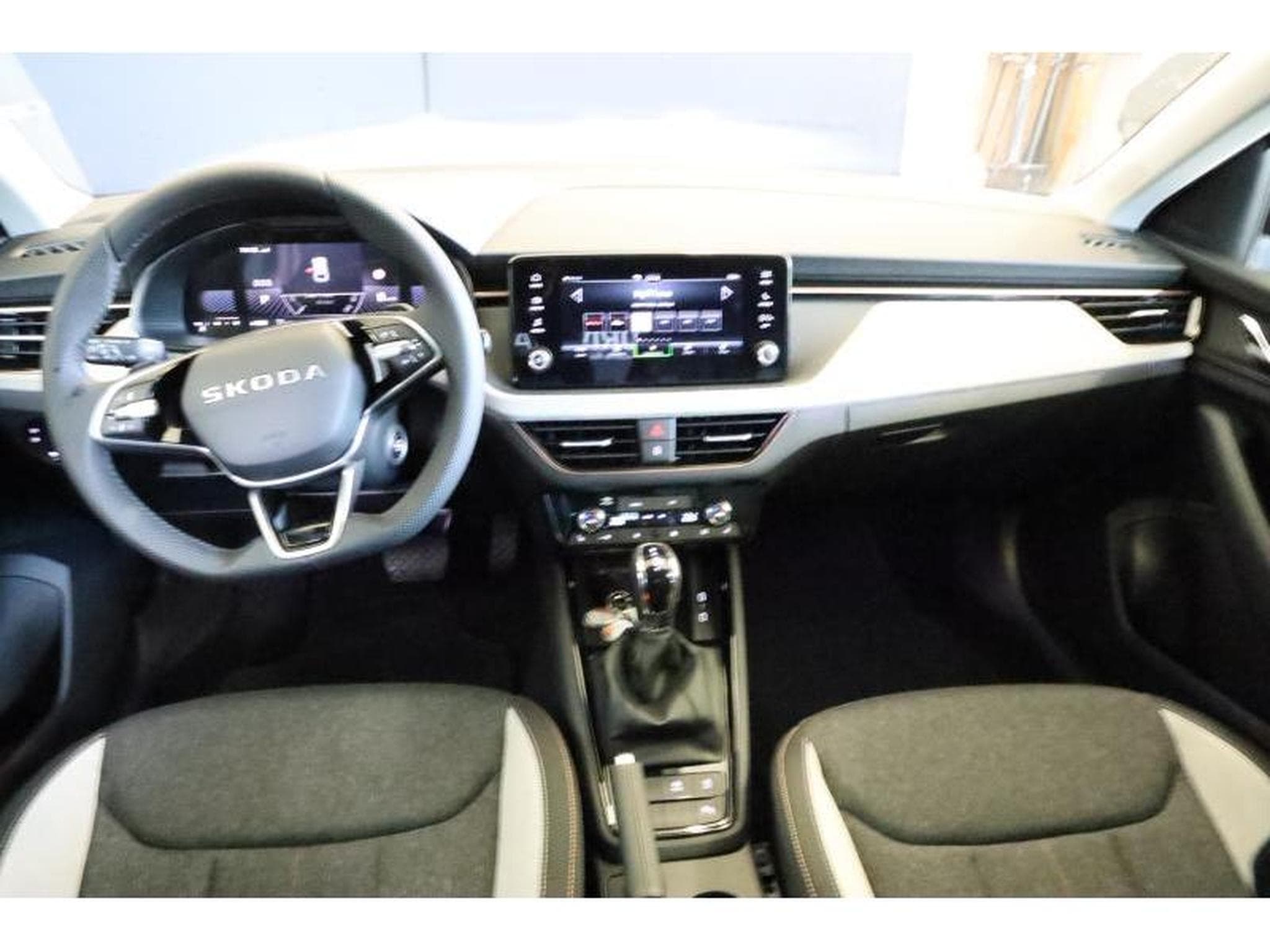 Skoda Scala Selection (2025) - Photo 2