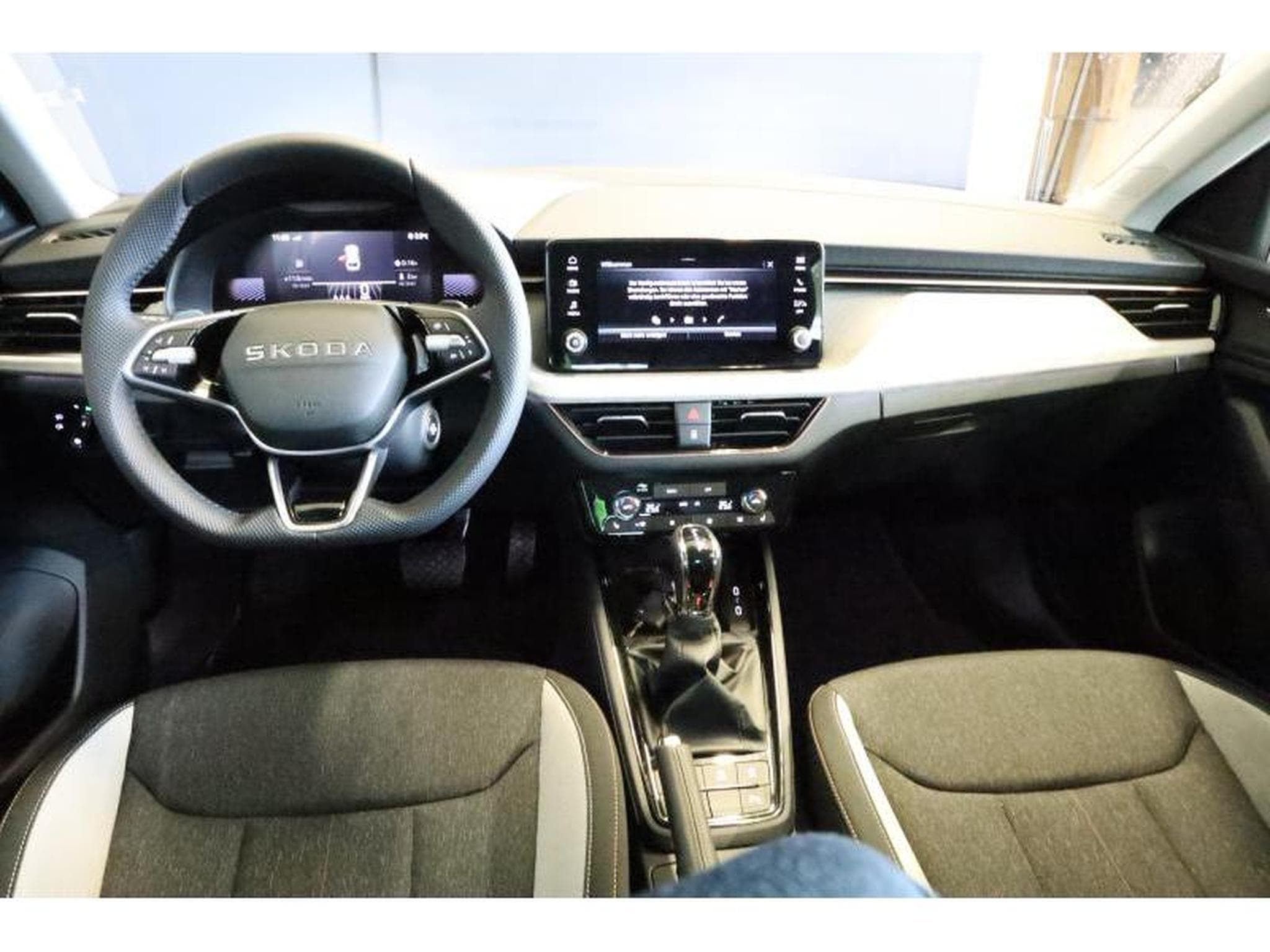 Skoda Scala Selection (2025) - Photo 2