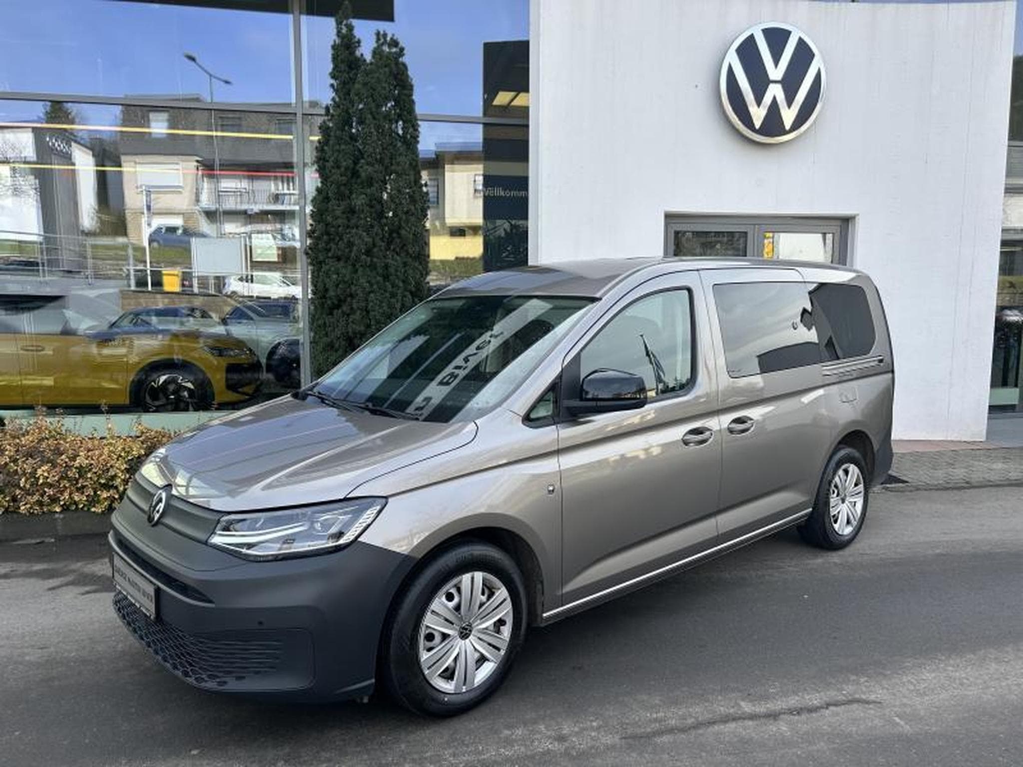 VW Caddy Caddy Maxi (2023) - Foto 2