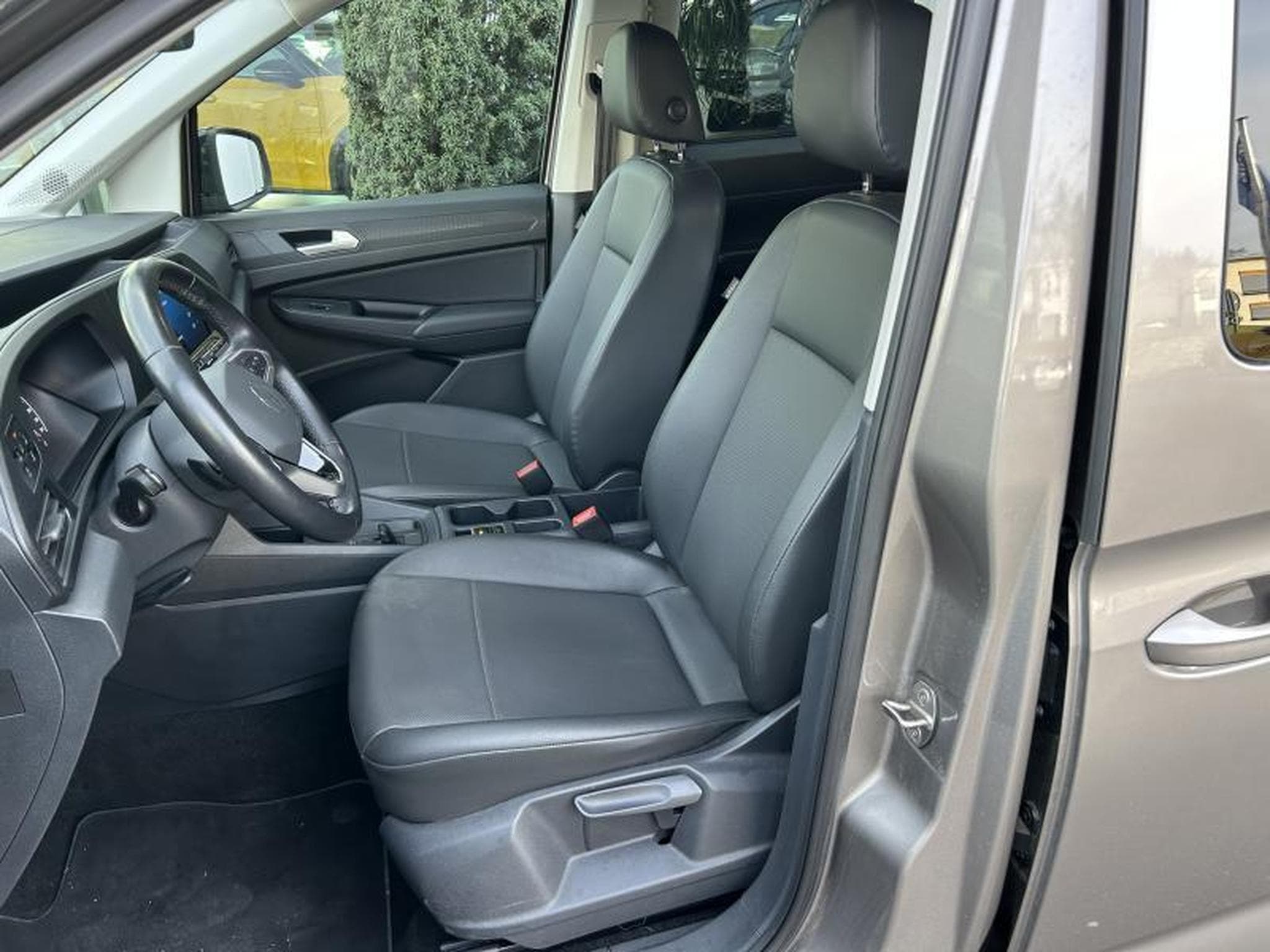 VW Caddy Caddy Maxi (2023) - Foto 8