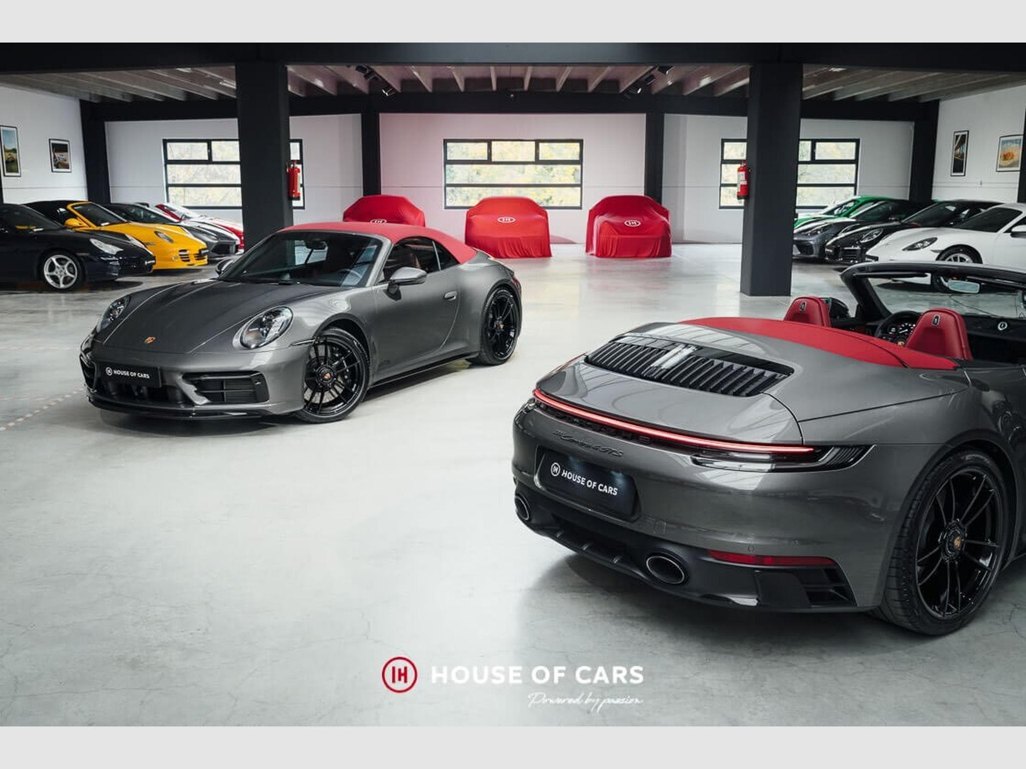 Porsche 911 992.1 CARRERA 4 GTS CABRIOLET PDK PORSCHE APPROVED (2022) - Photo 1