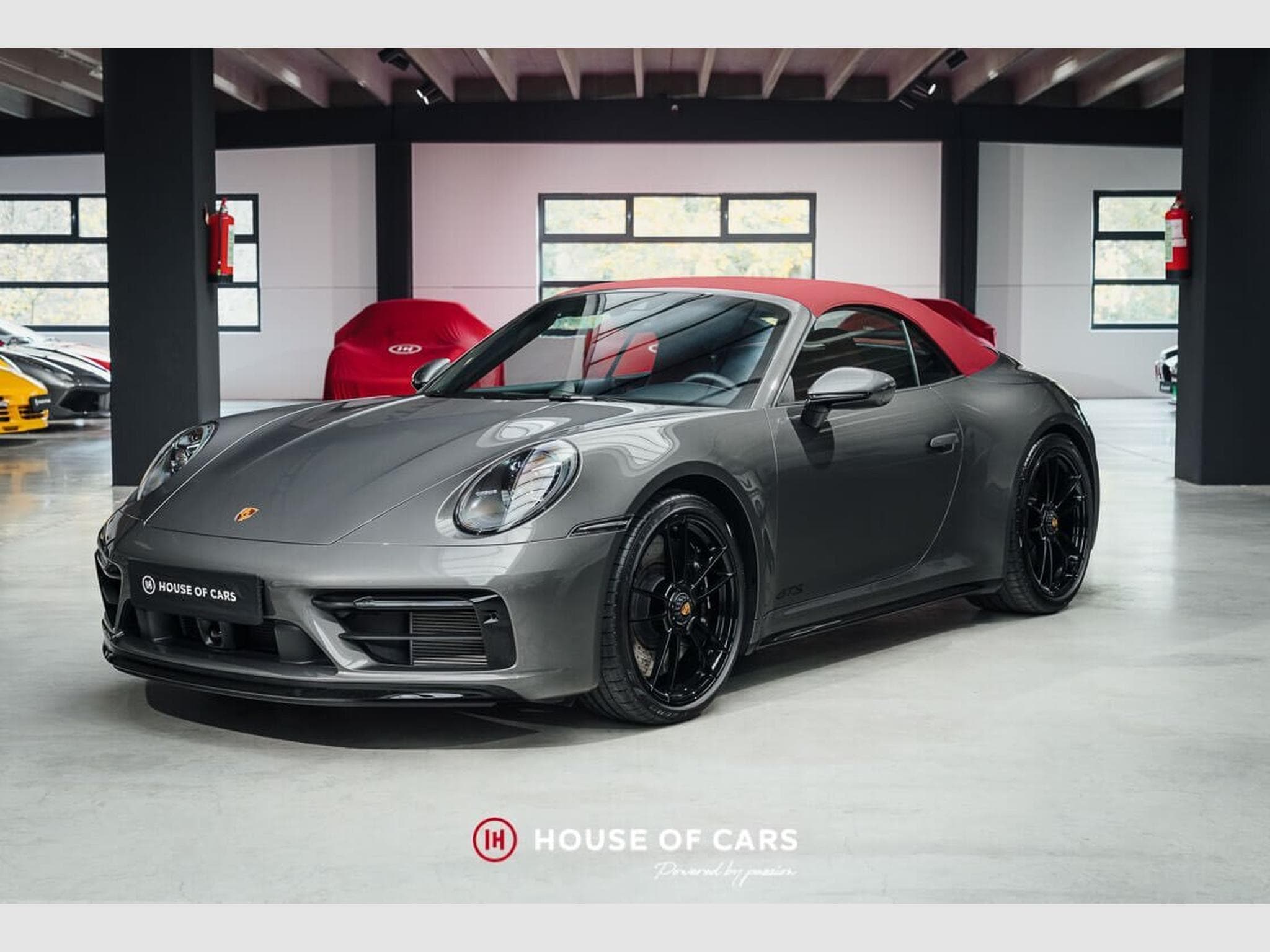 Porsche 911 992.1 CARRERA 4 GTS CABRIOLET PDK PORSCHE APPROVED (2022) - Photo 2