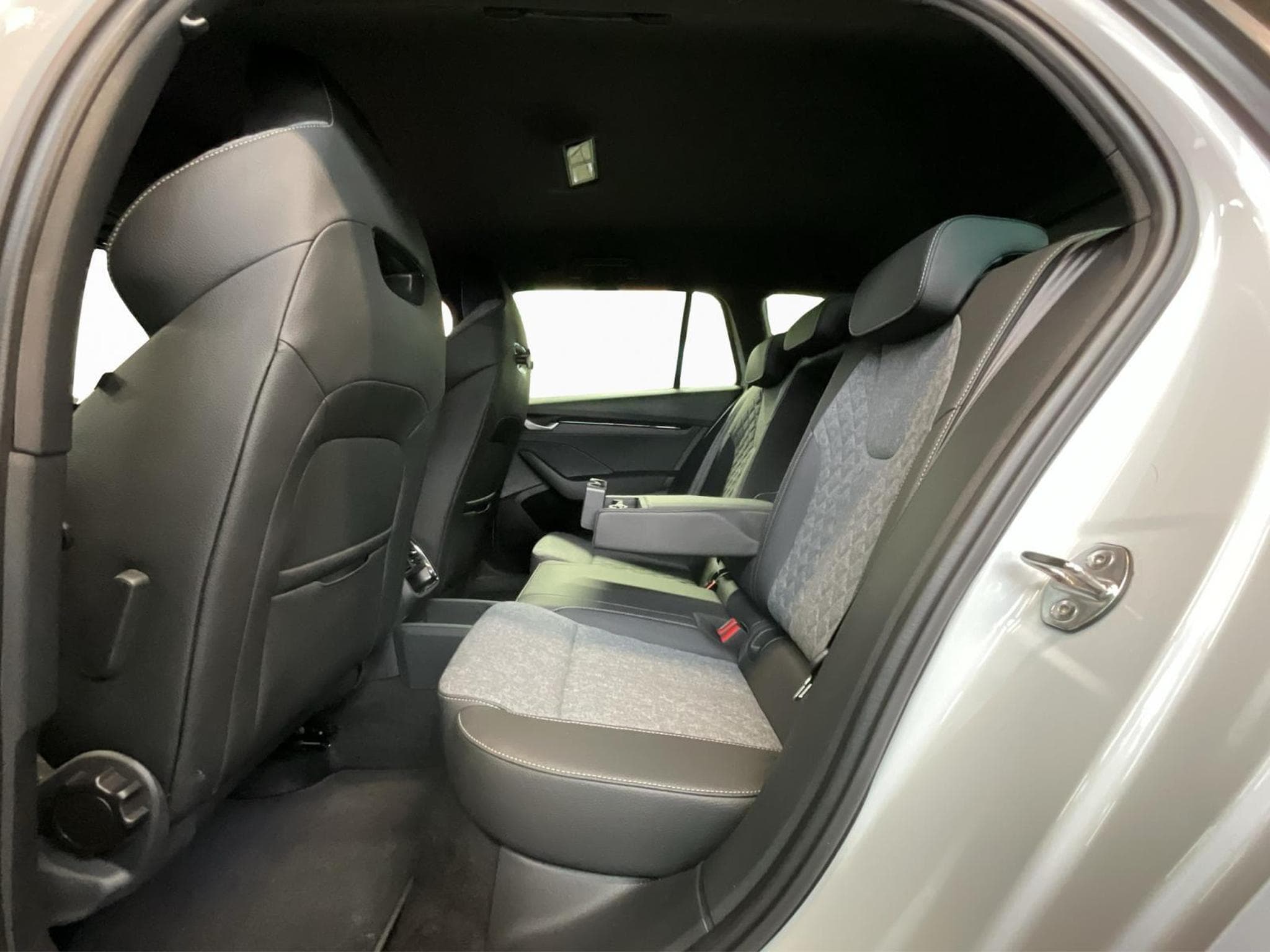 Skoda Octavia Sportline+DSG+360+Matrix+AHK (2024) - Foto 15