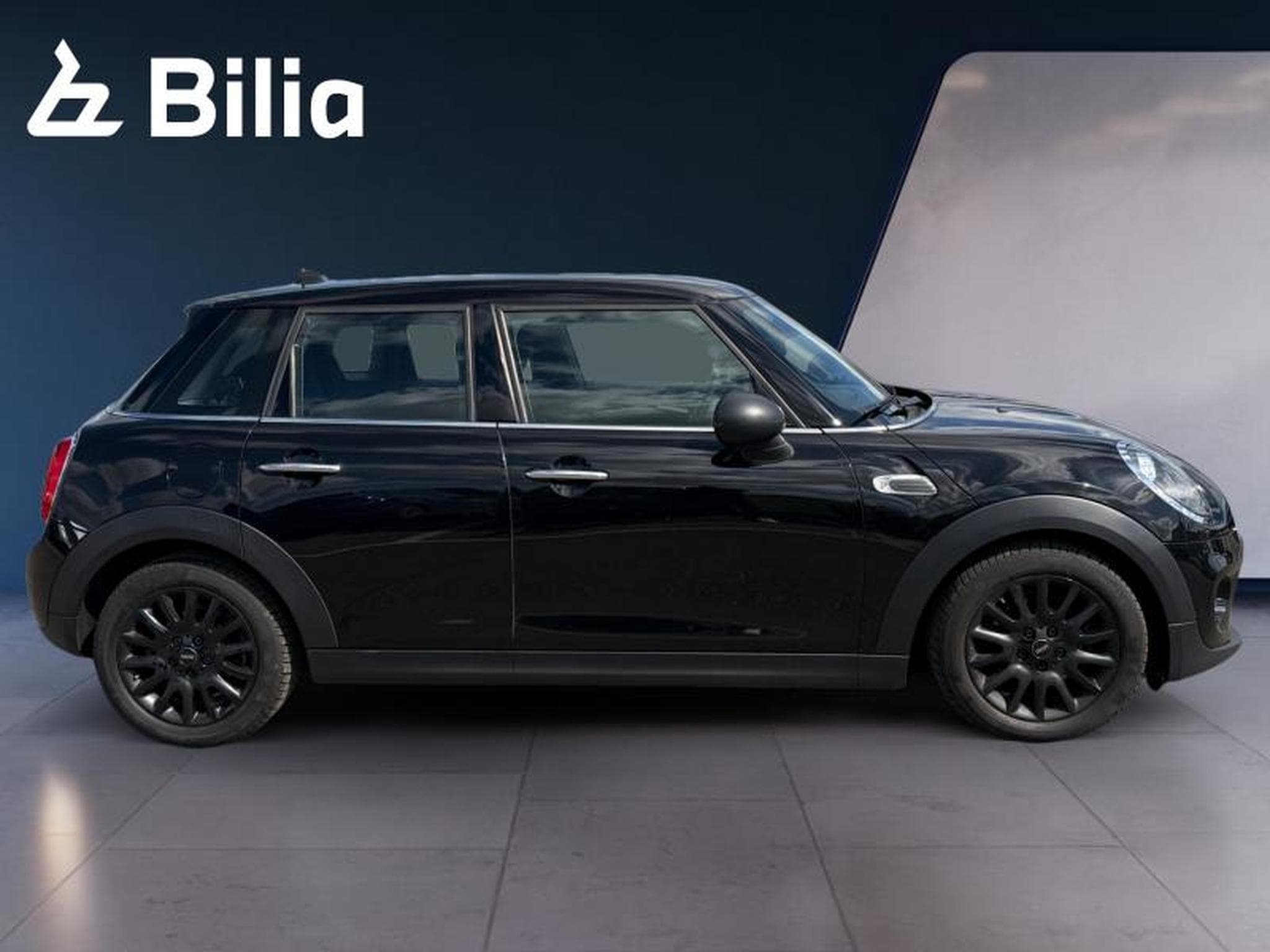 MINI Cooper One Hatch 5 portes (2019) - Foto 3