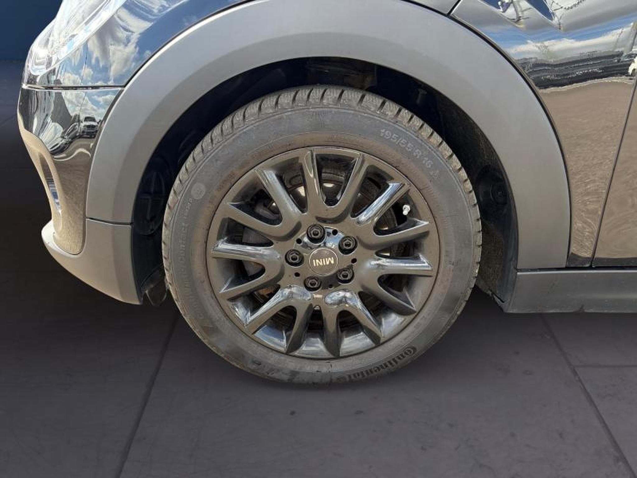 MINI Cooper One Hatch 5 portes (2019) - Foto 8