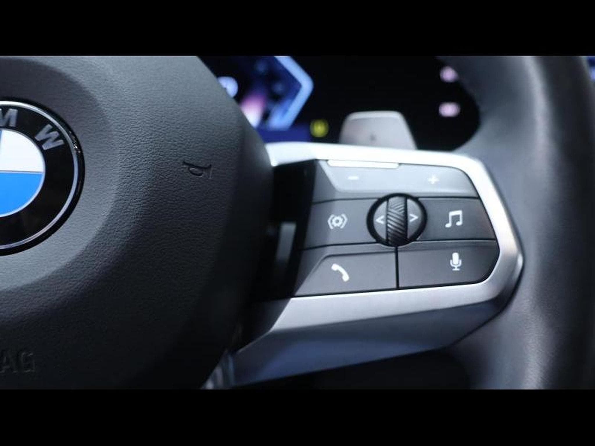 BMW X1 sDrive18i xLine (2022) - Photo 16