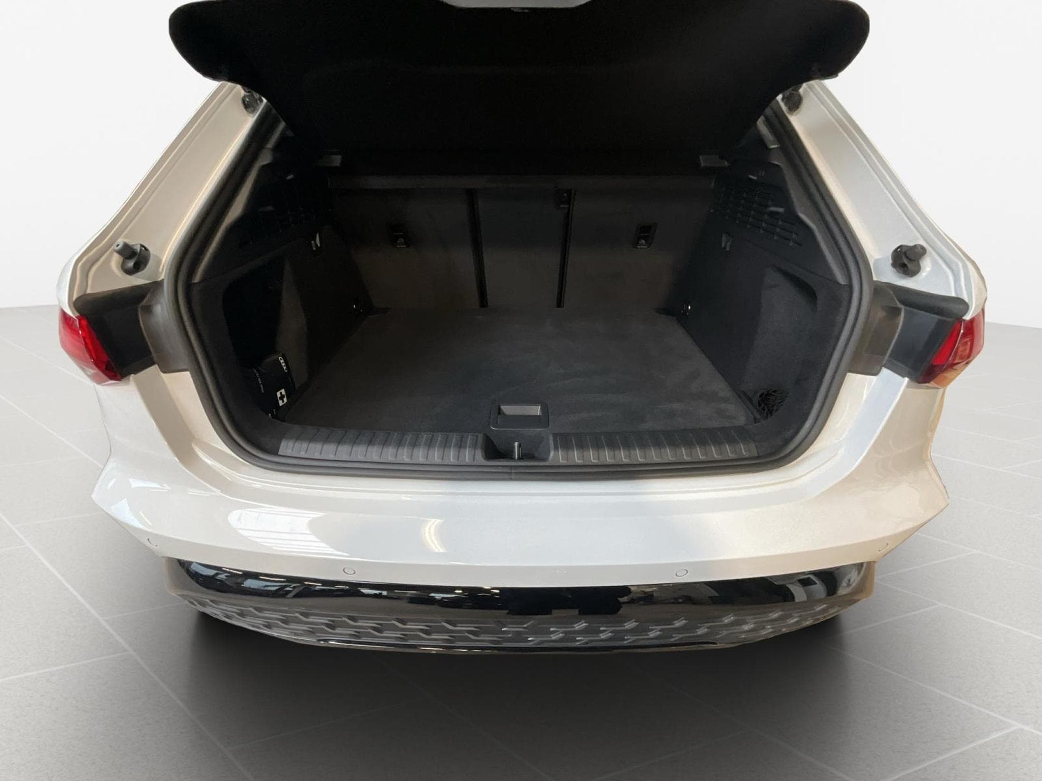 Audi A3 SB+S-Line+35TFSI+S-Tronic (2024) - Foto 16