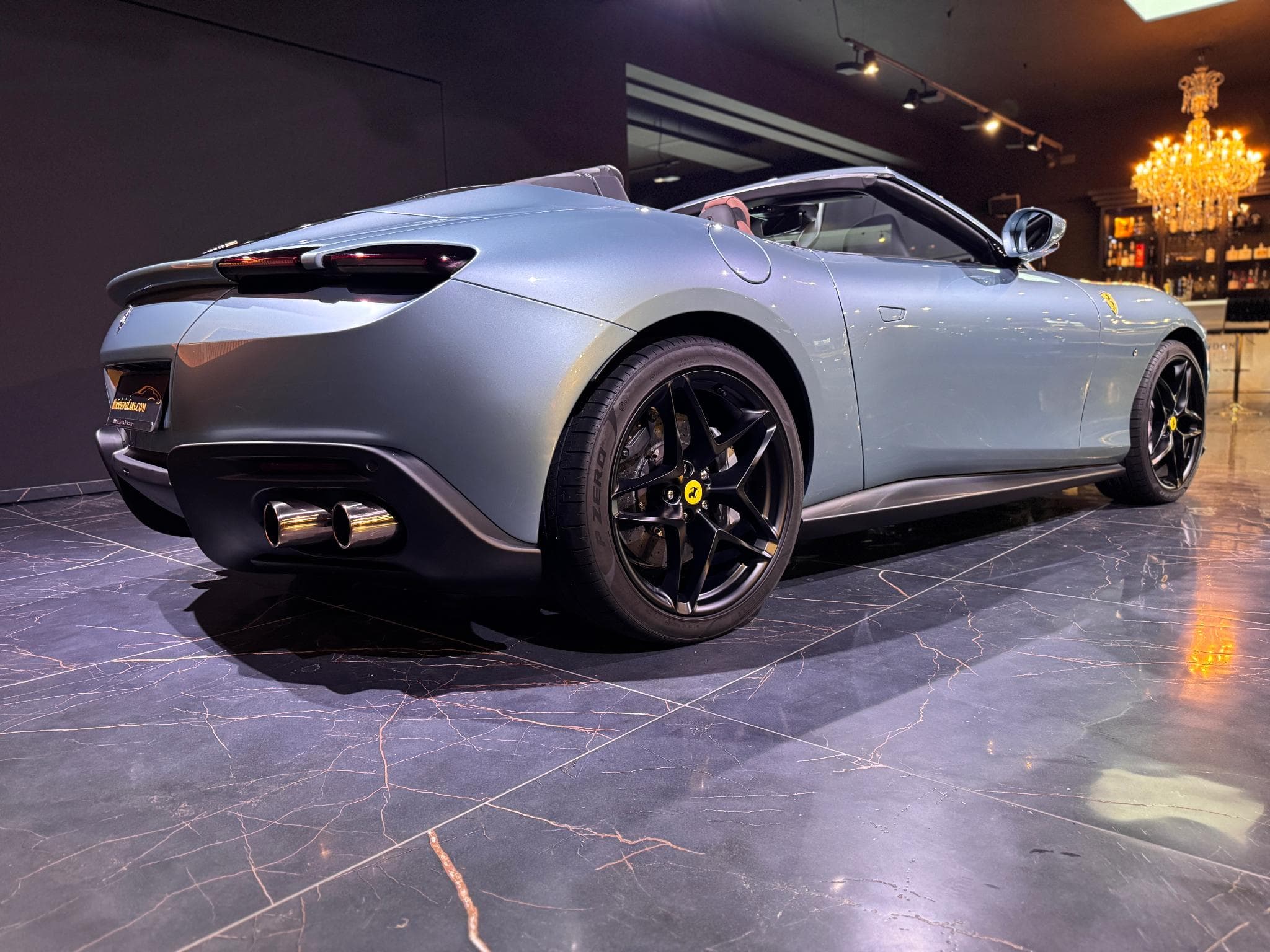 Ferrari Roma Spider (2024) - Photo 2