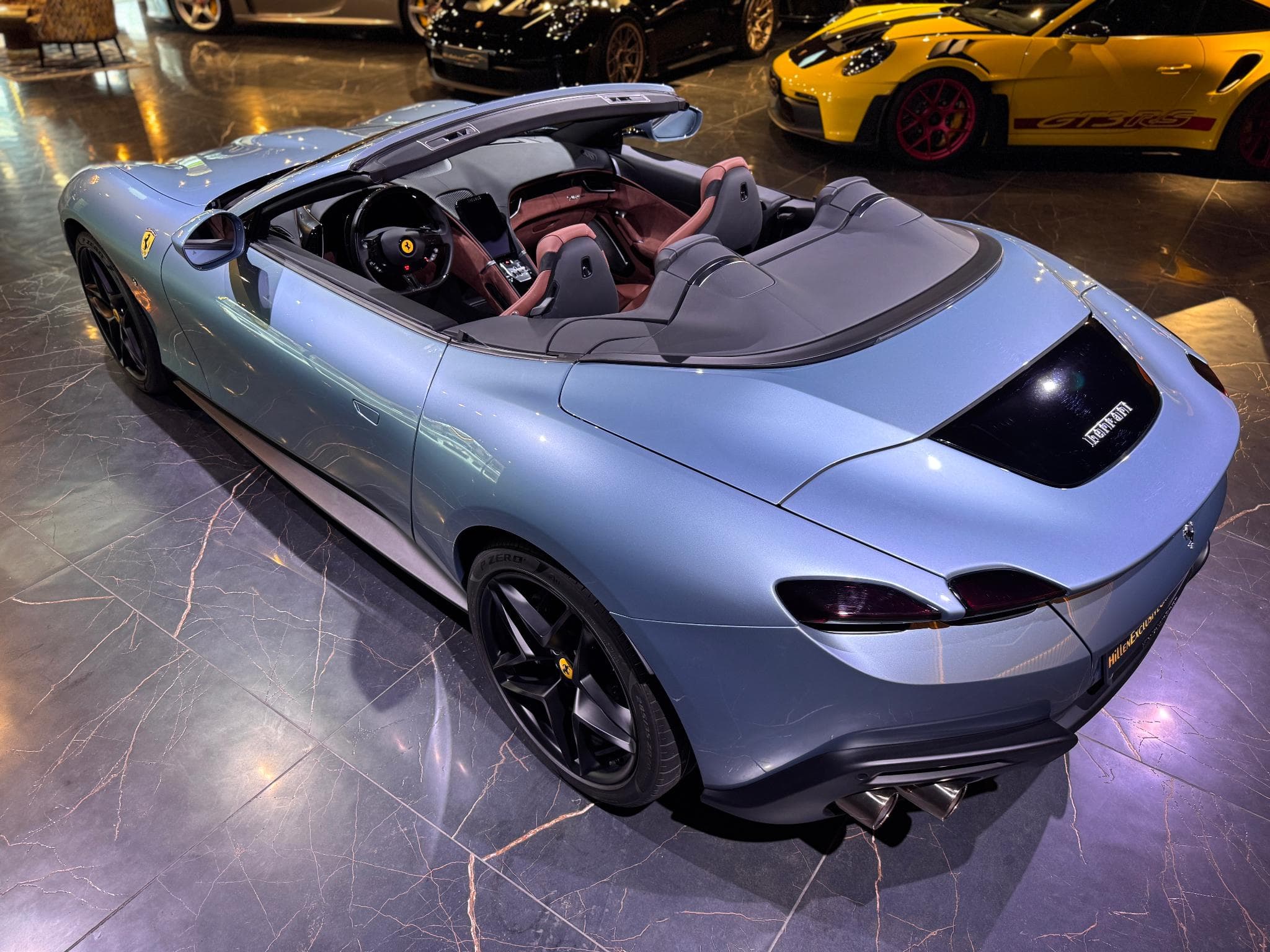 Ferrari Roma Spider (2024) - Photo 3